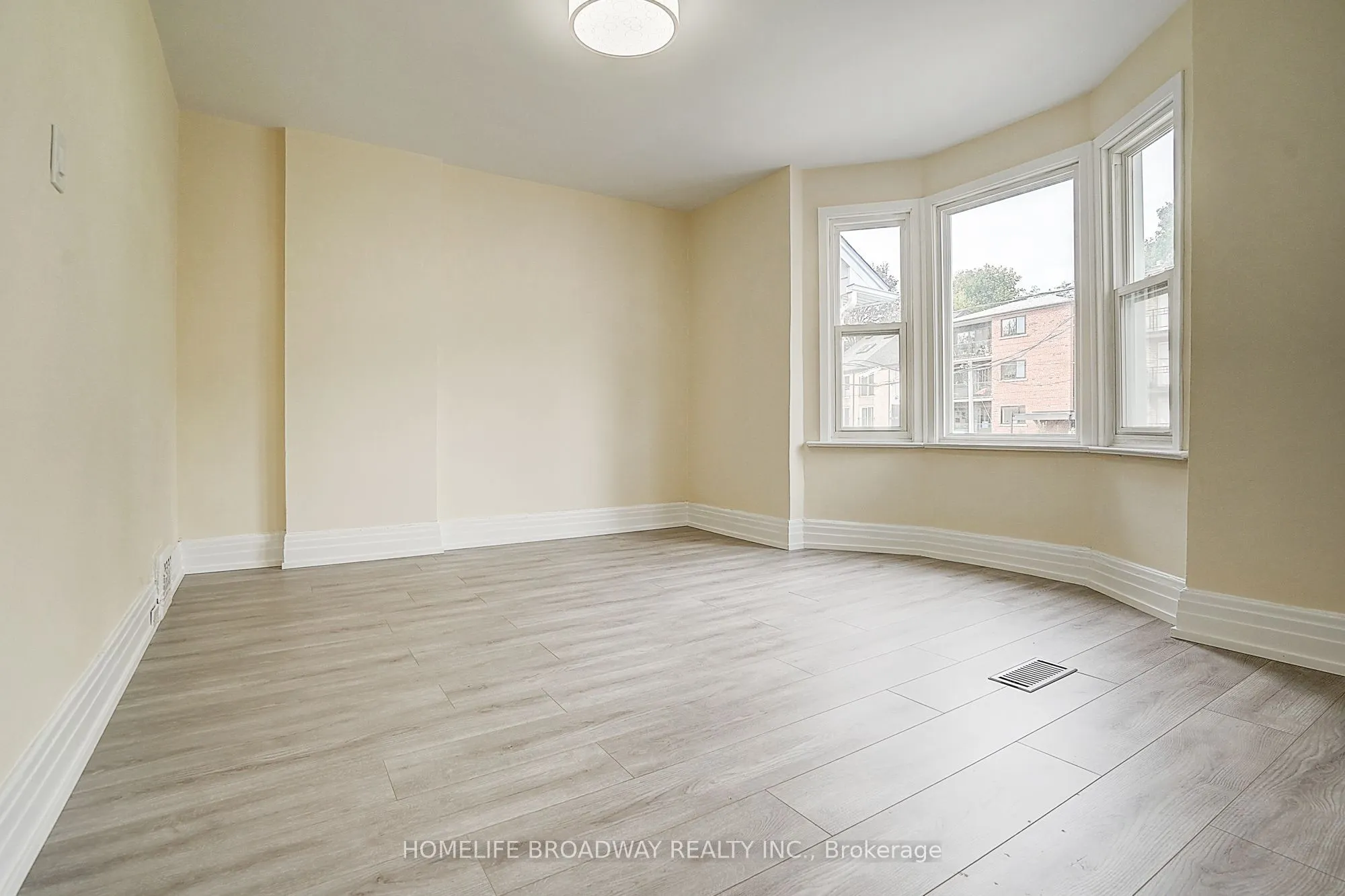 1069 Davenport Road