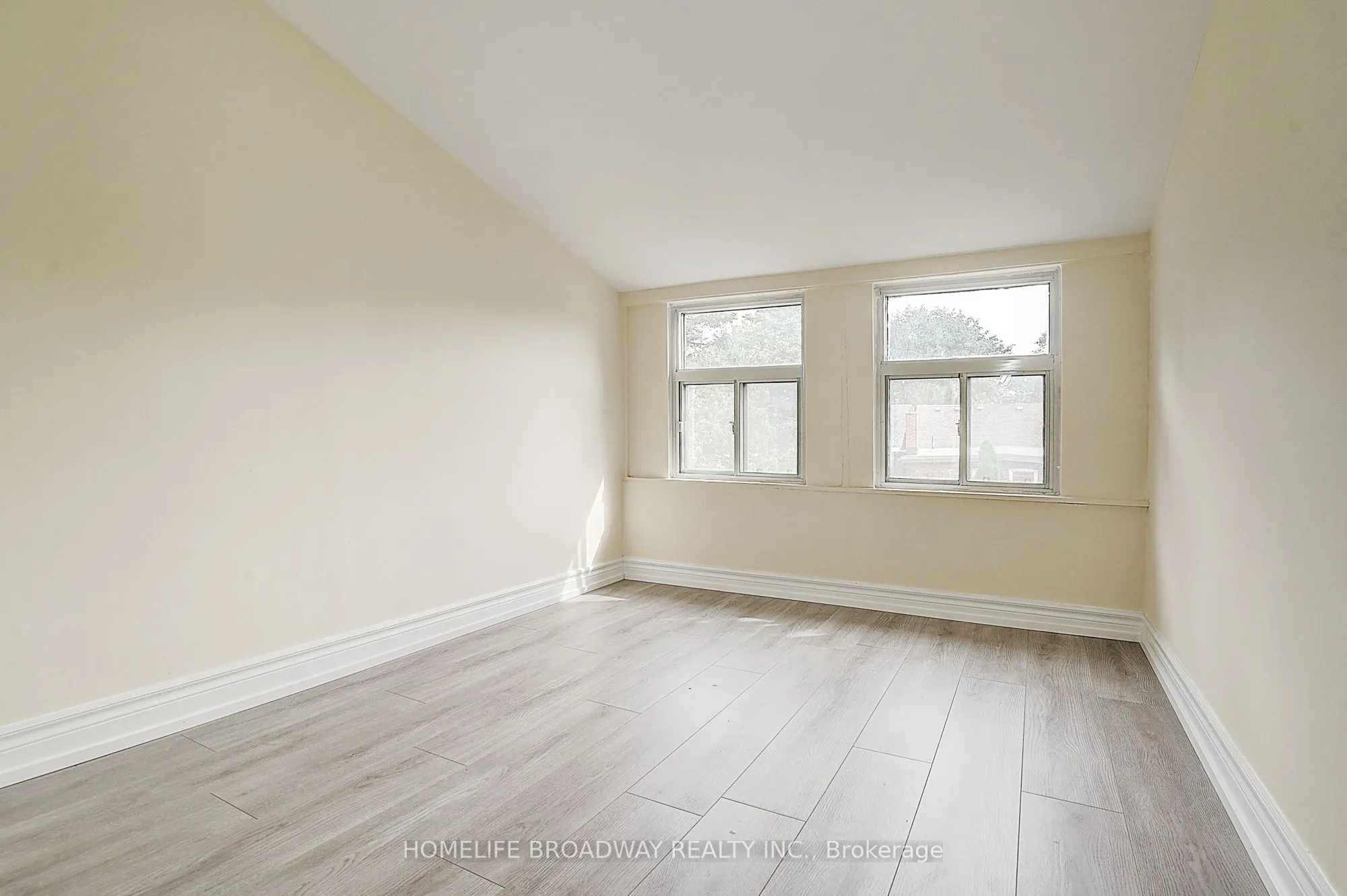 1069 Davenport Road
