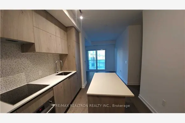 1 Yorkville Avenue #1207