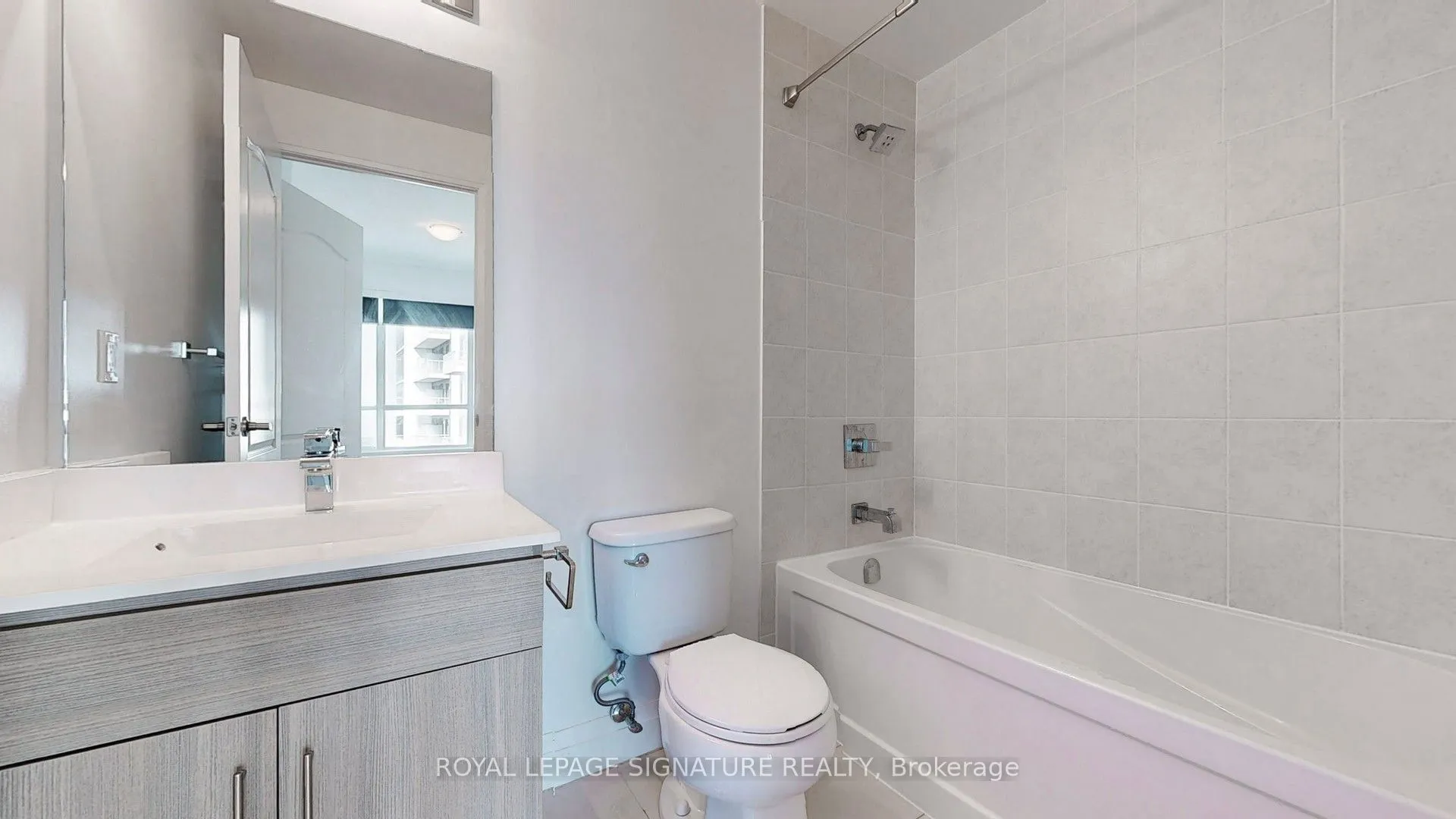 68 Canterbury Place #1515