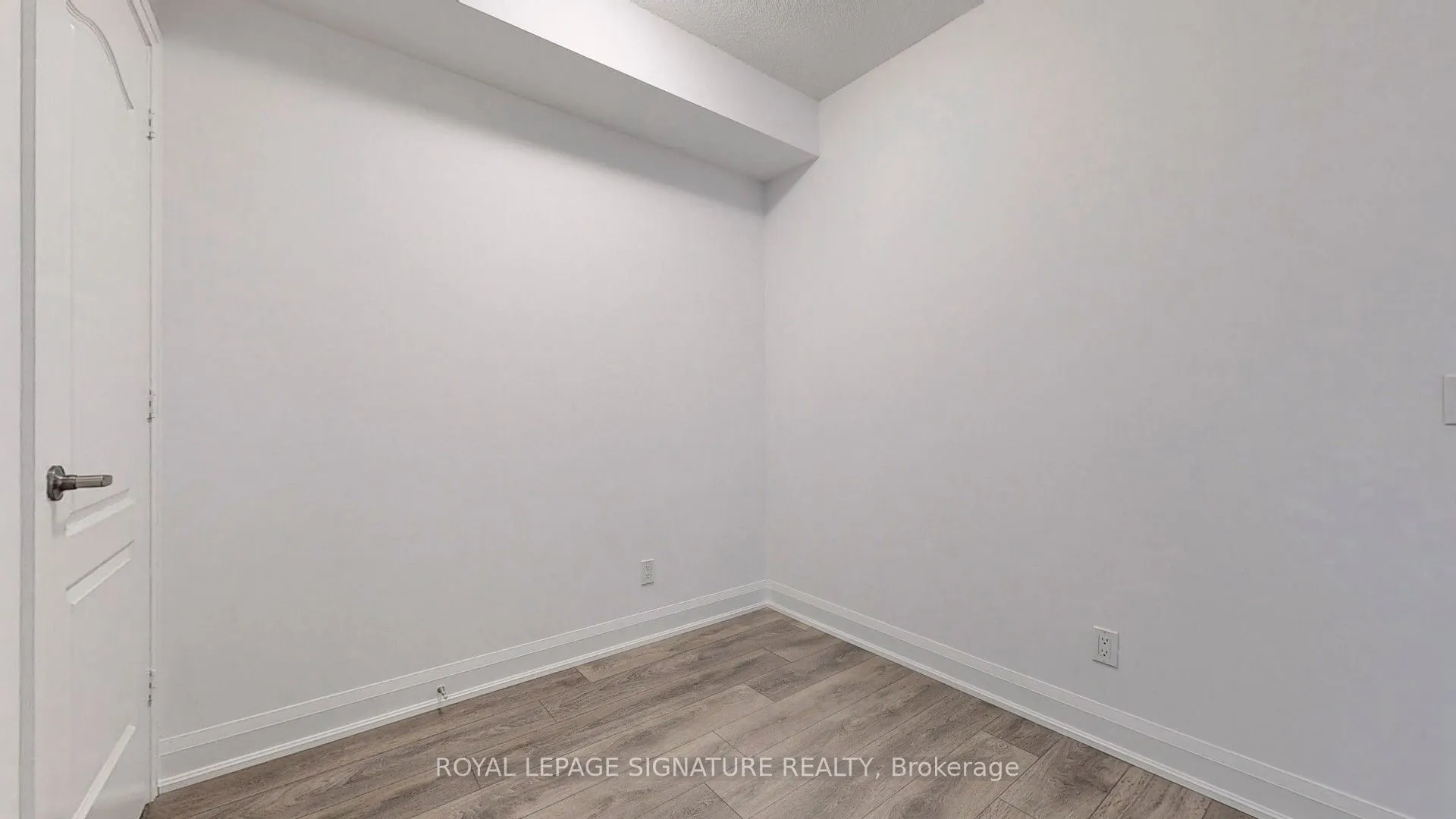 68 Canterbury Place #1515