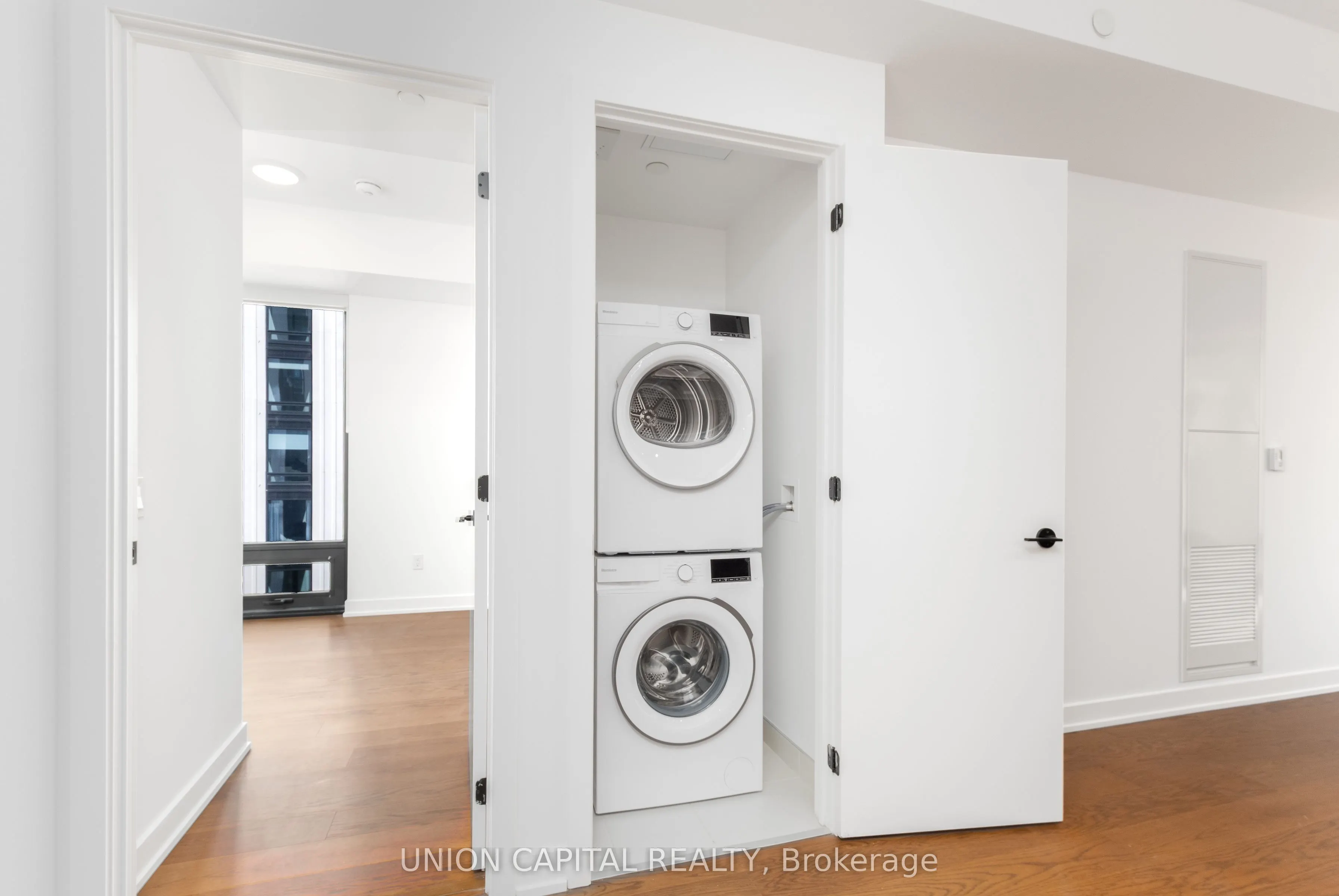 91 Montclair Avenue #1802