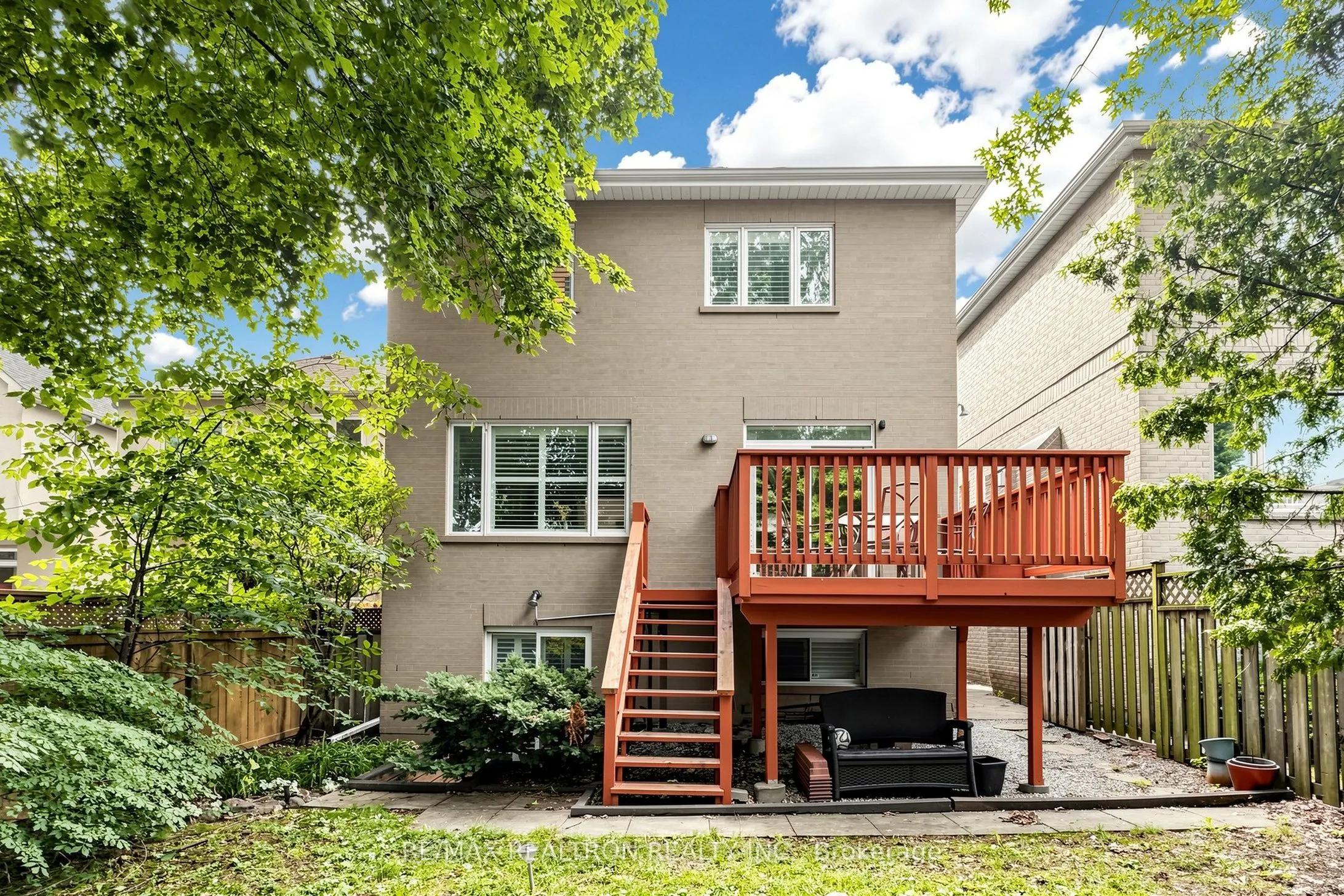 352 Deloraine Avenue