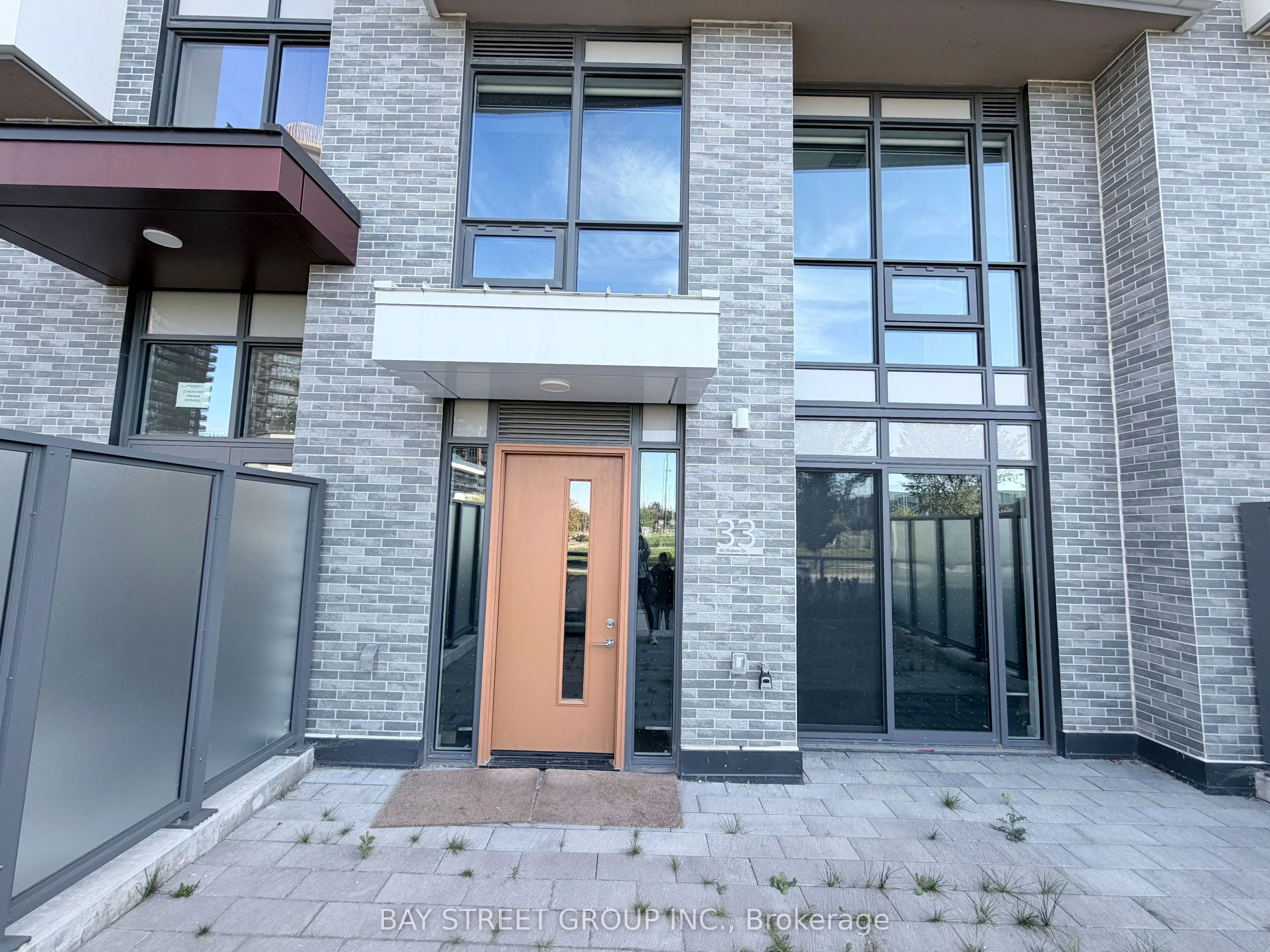 33 MCMAHON Drive #103