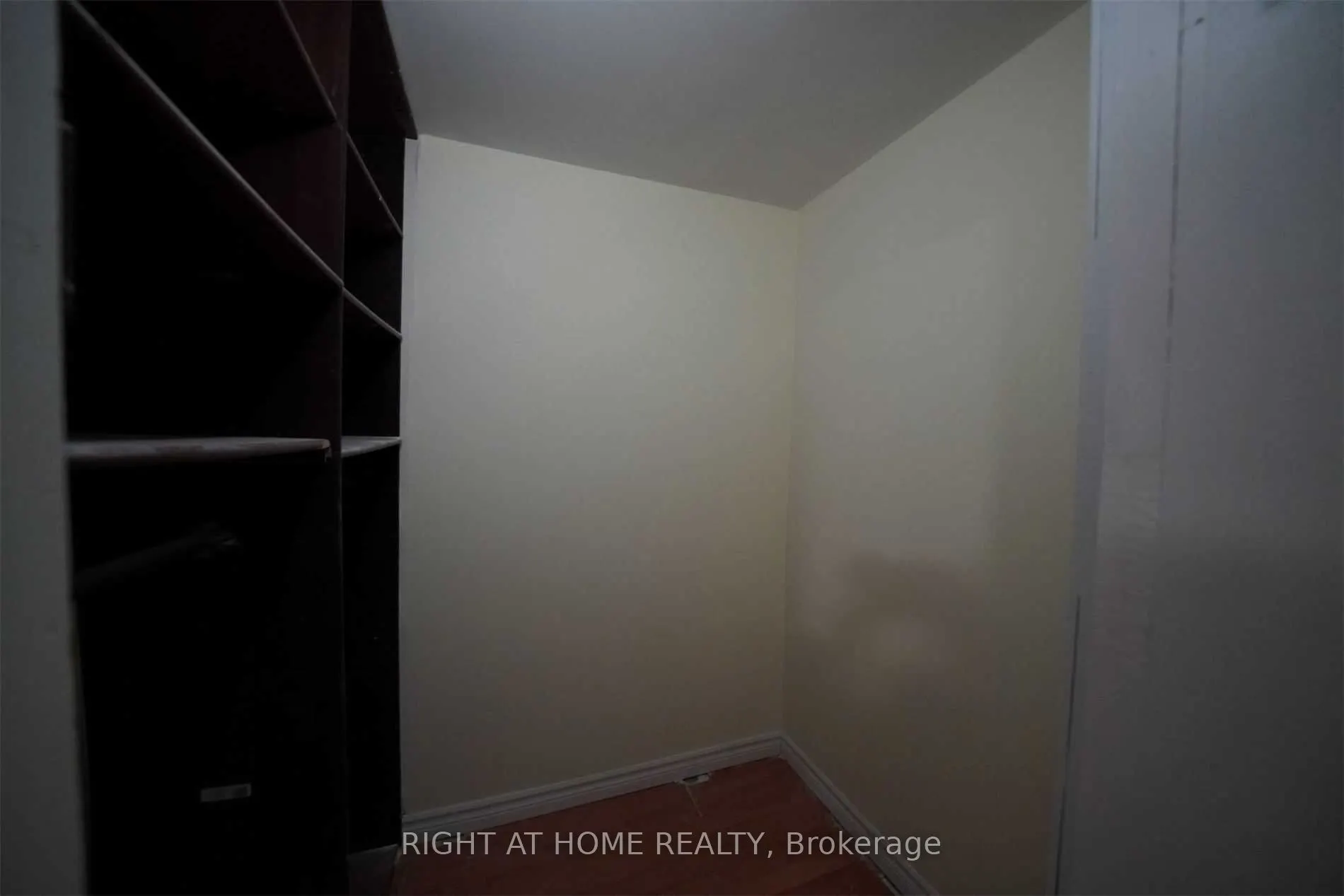 17 Bryant St Street #(Basement)