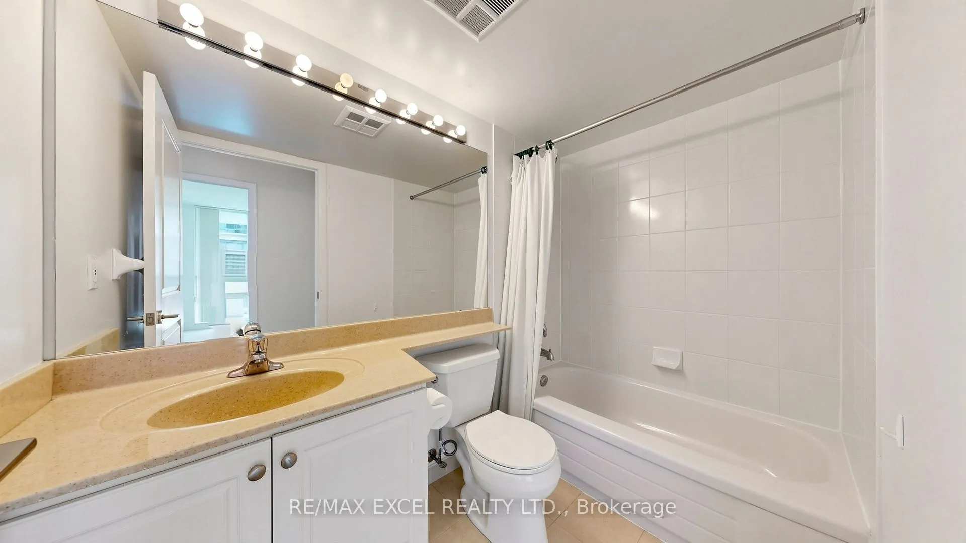 4978 Yonge Street #2009