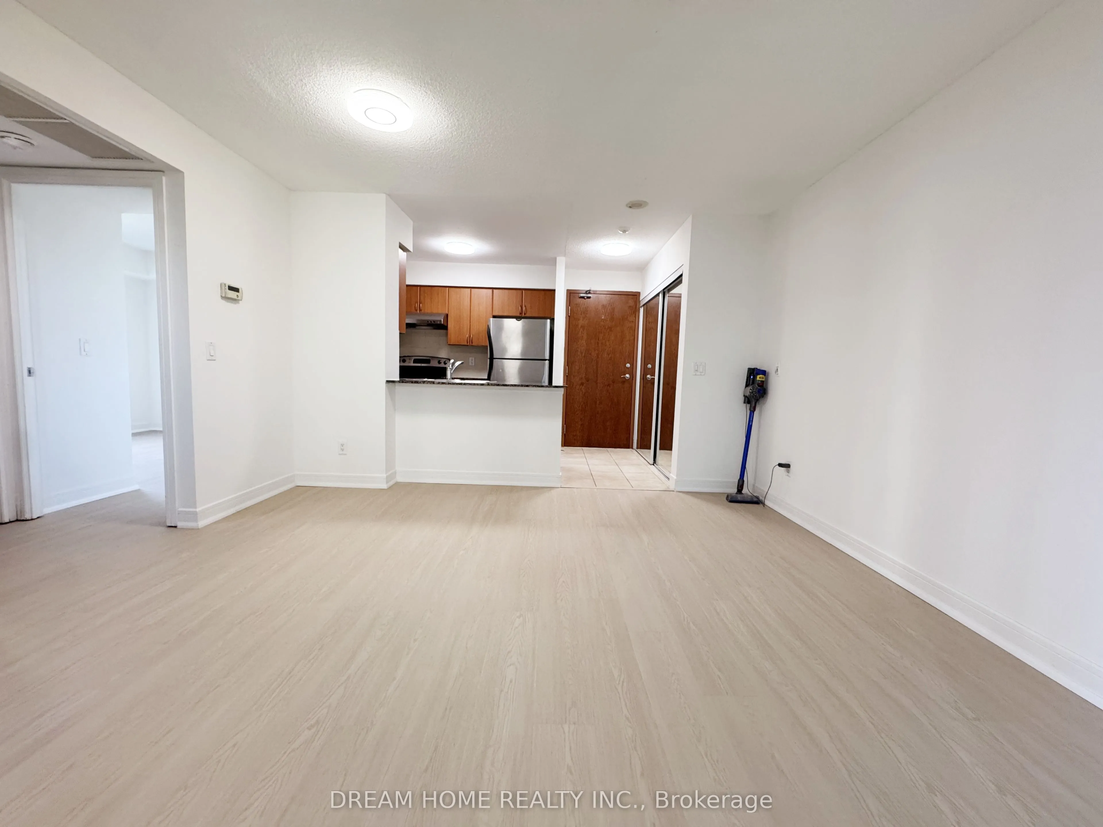 35 Bales Avenue #605
