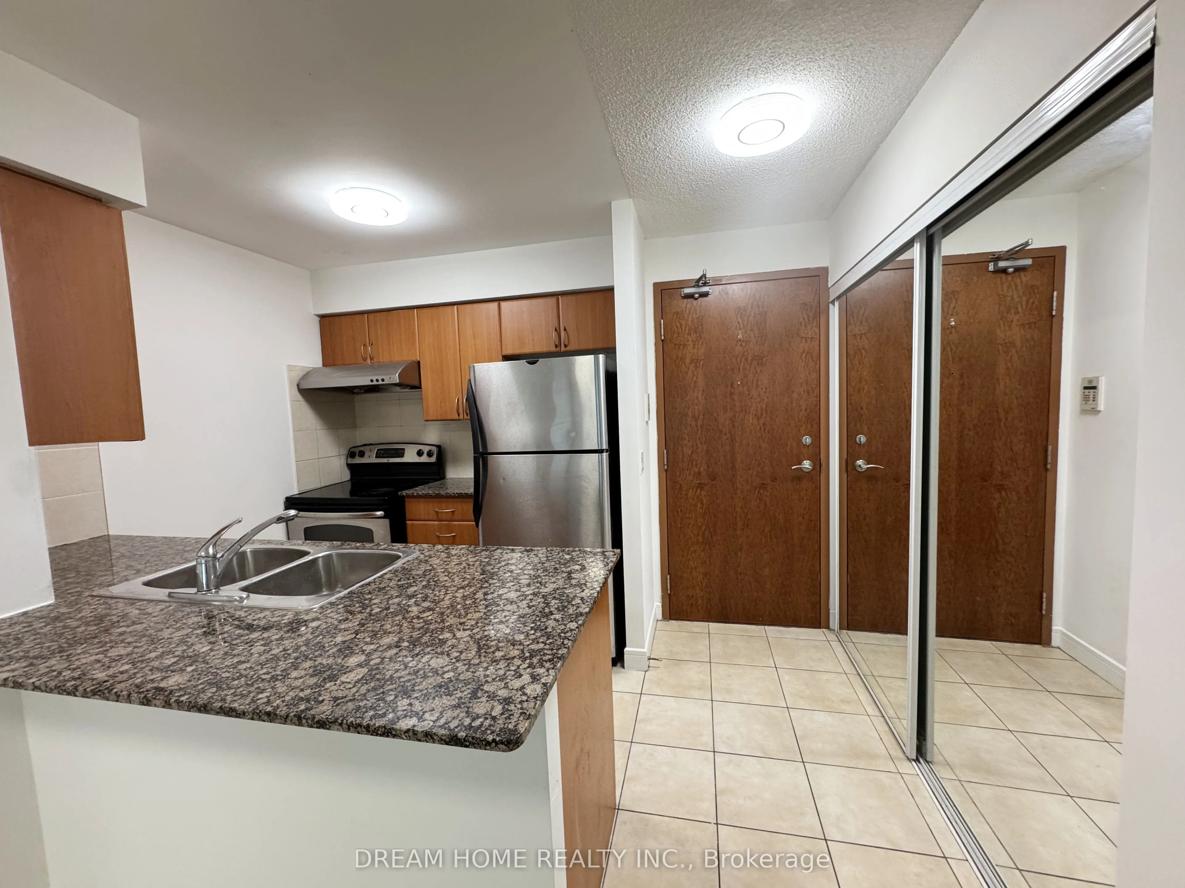 35 Bales Avenue #605