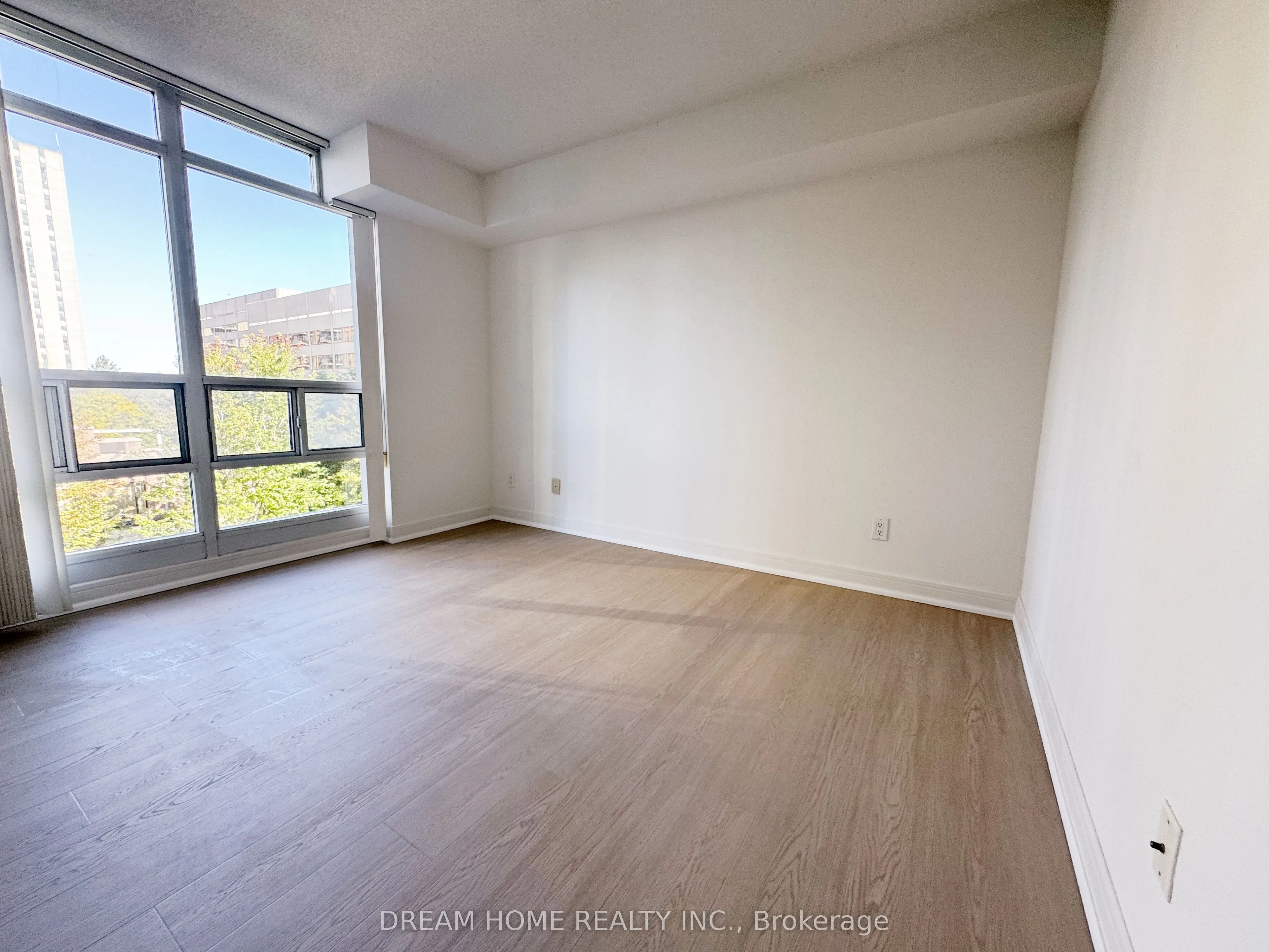 35 Bales Avenue #605
