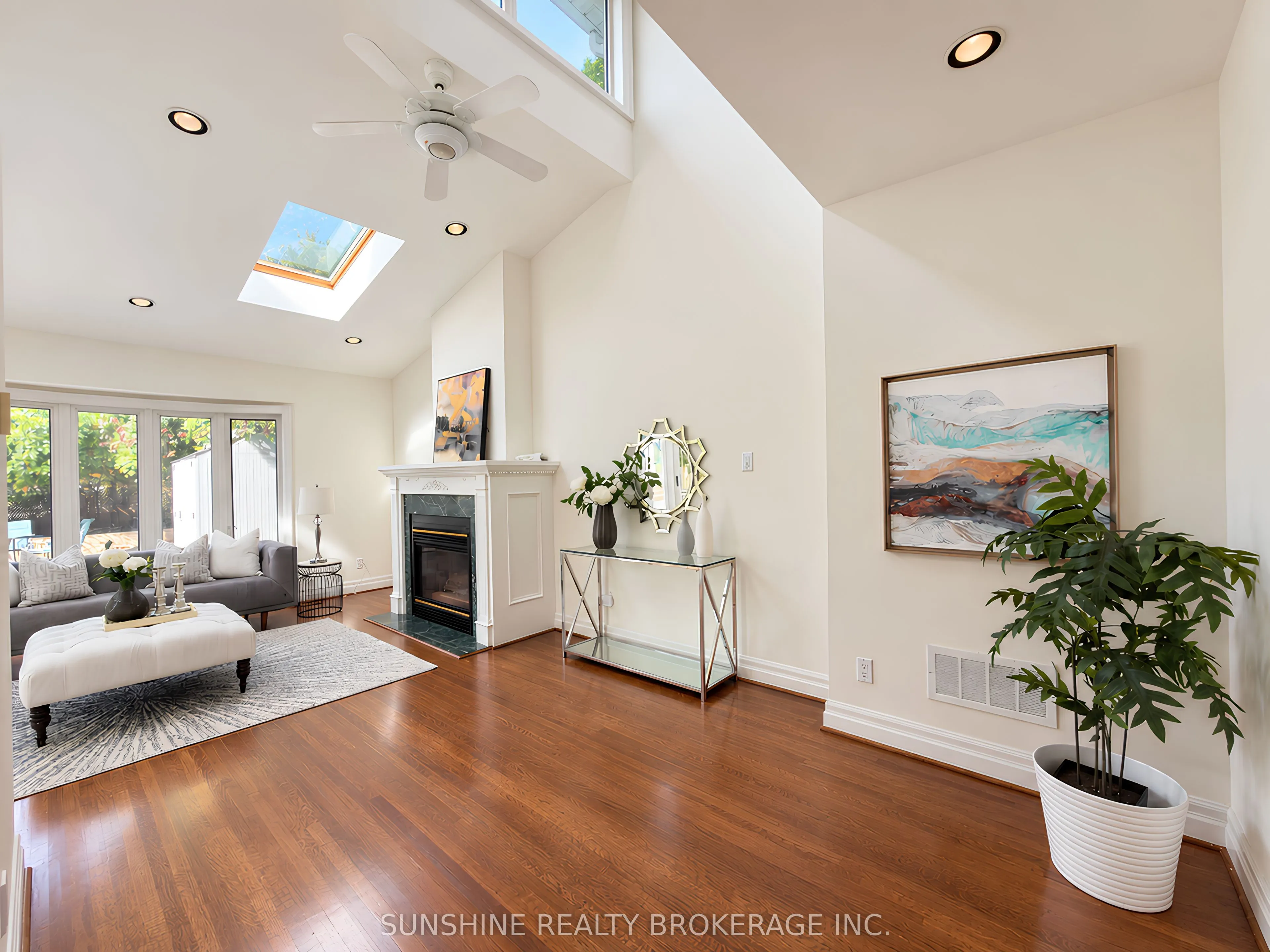 48 Bellbury Crescent
