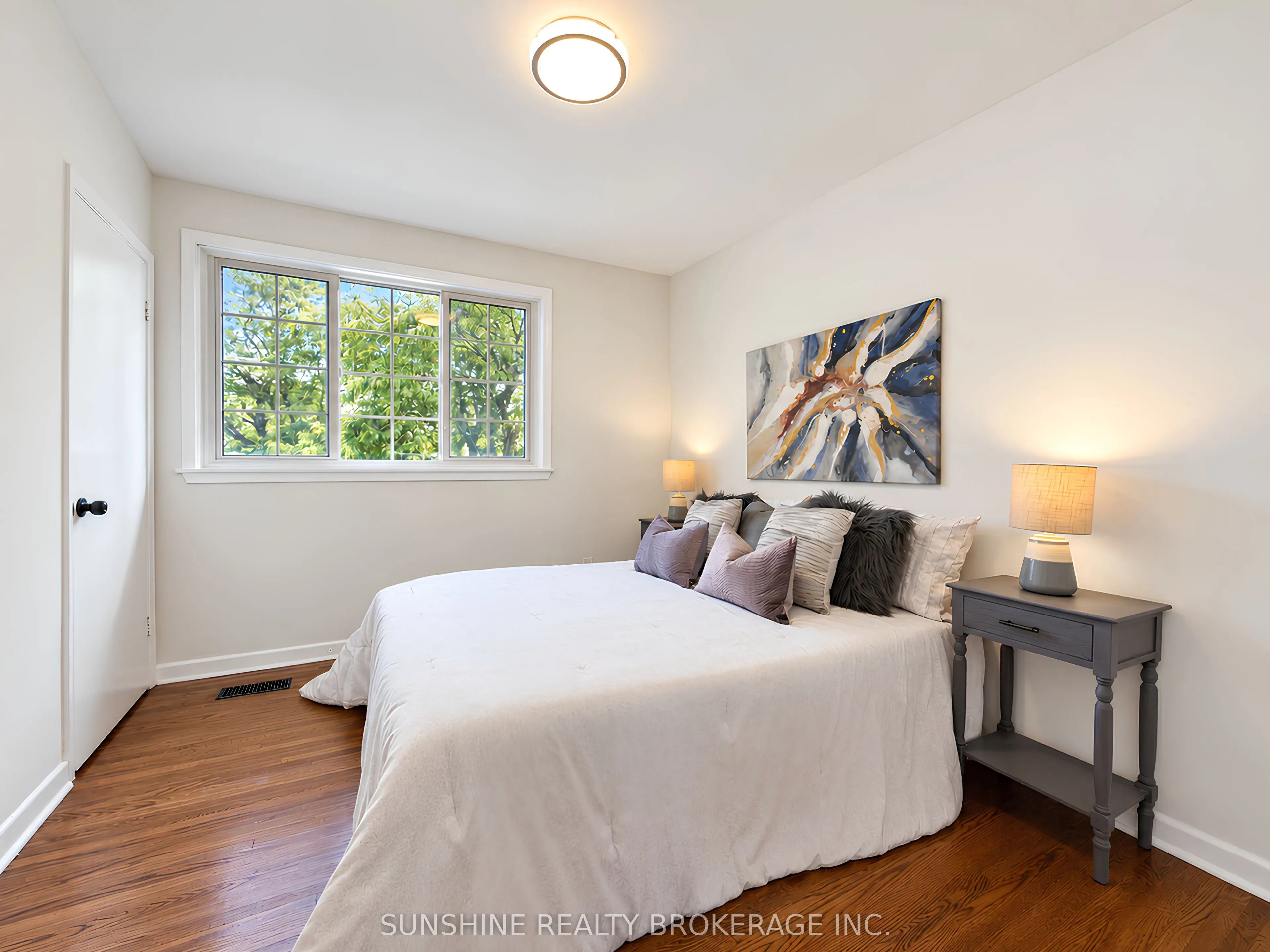 48 Bellbury Crescent