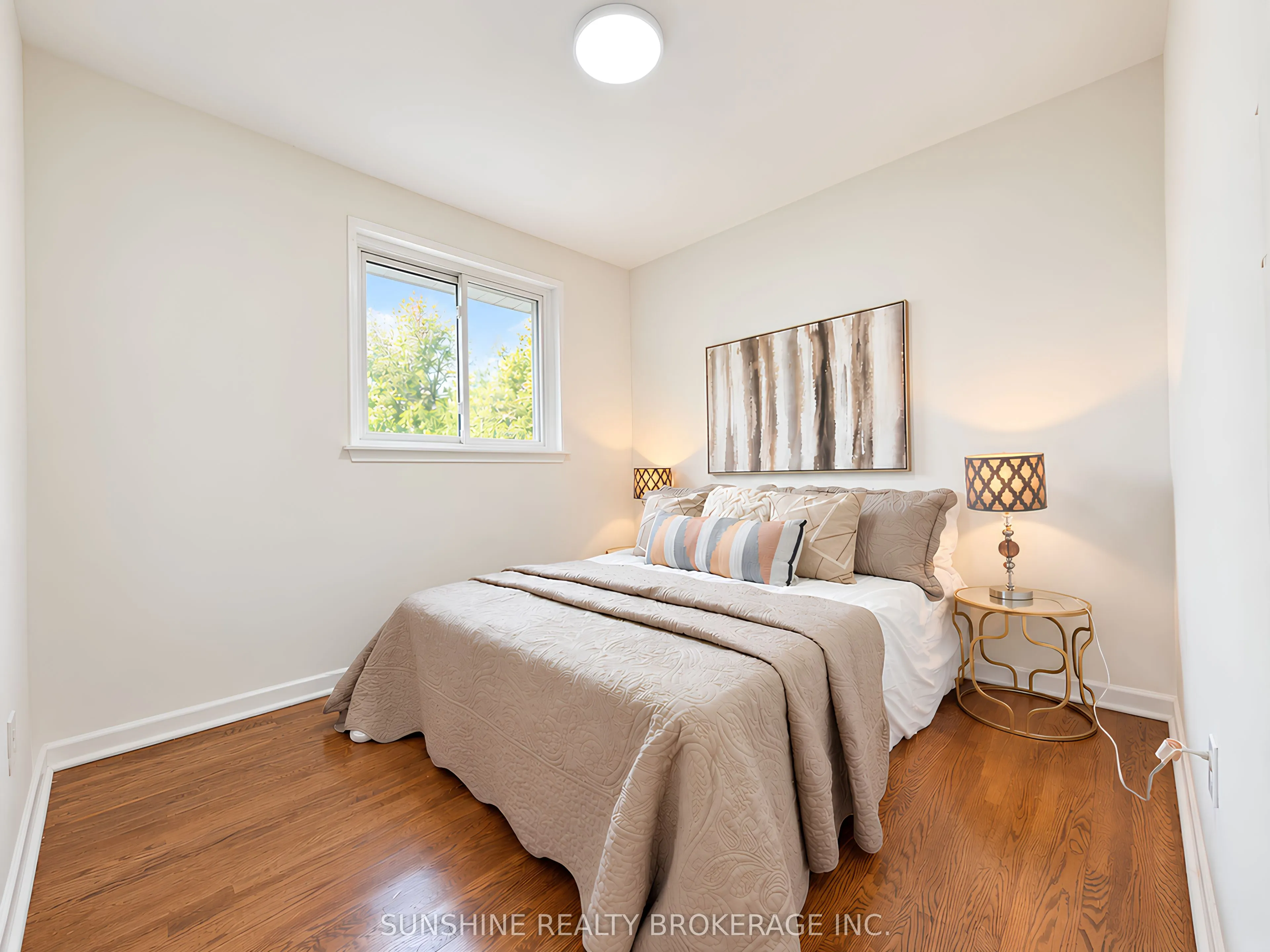 48 Bellbury Crescent