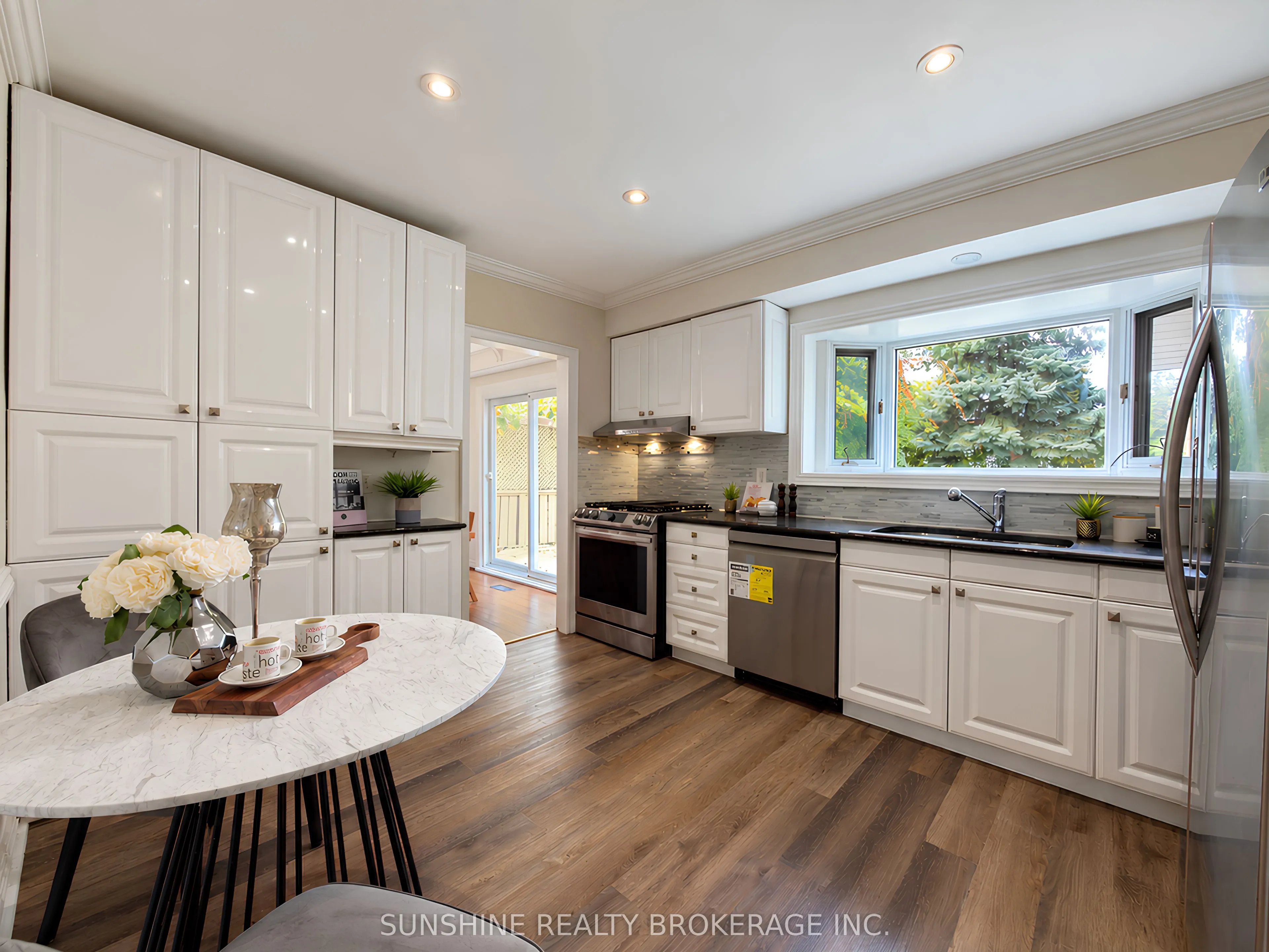 48 Bellbury Crescent
