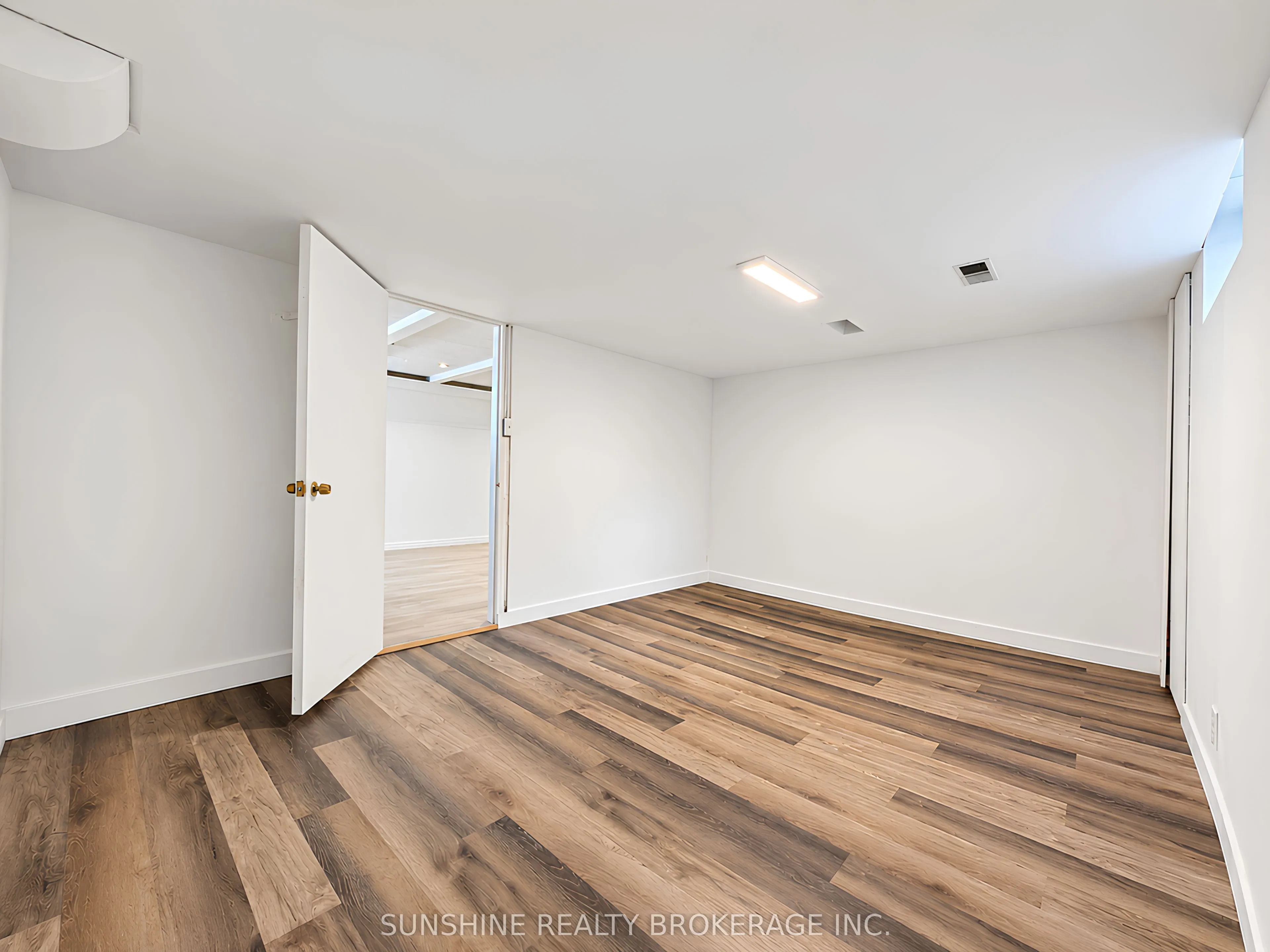 48 Bellbury Crescent