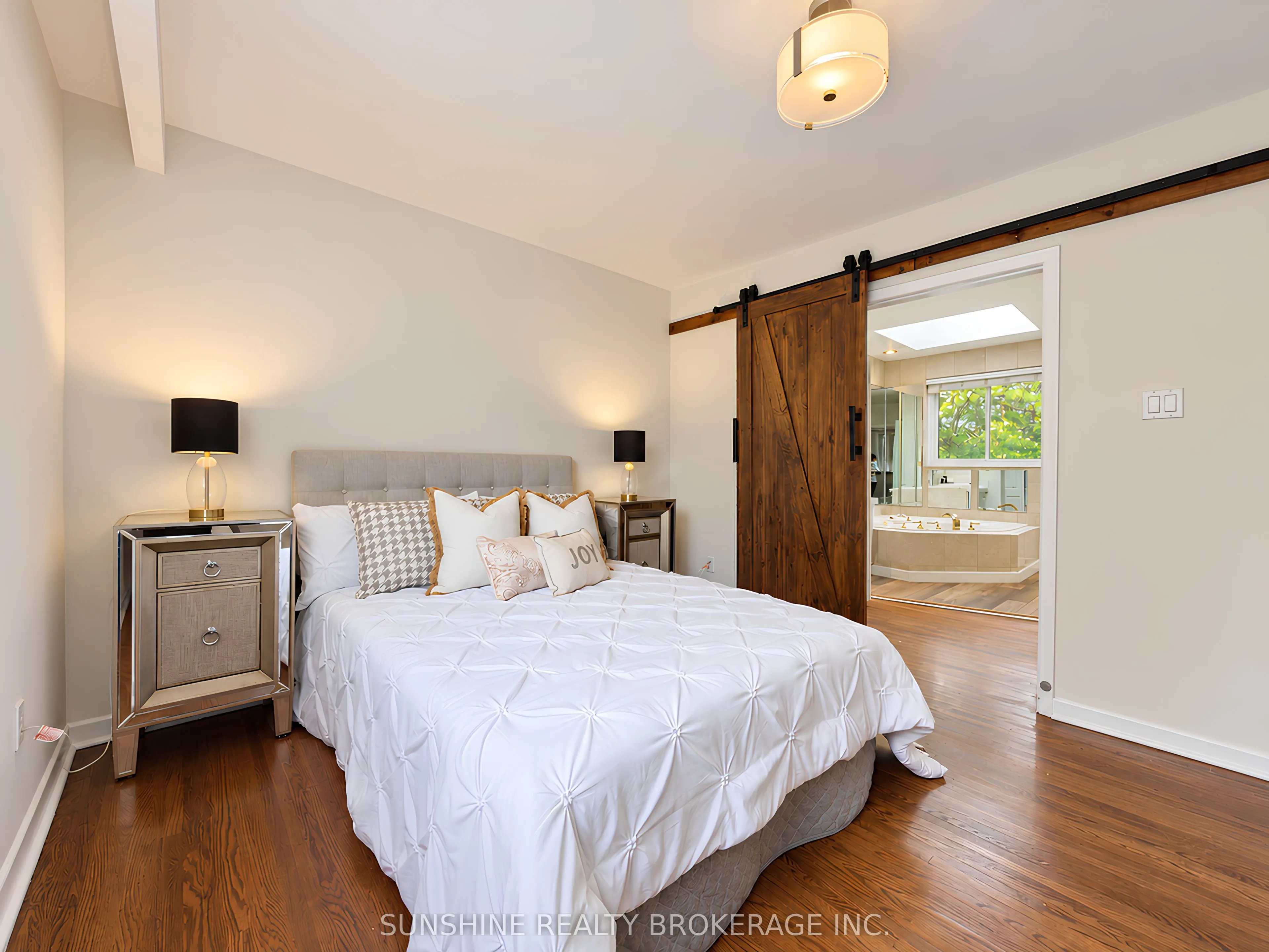48 Bellbury Crescent