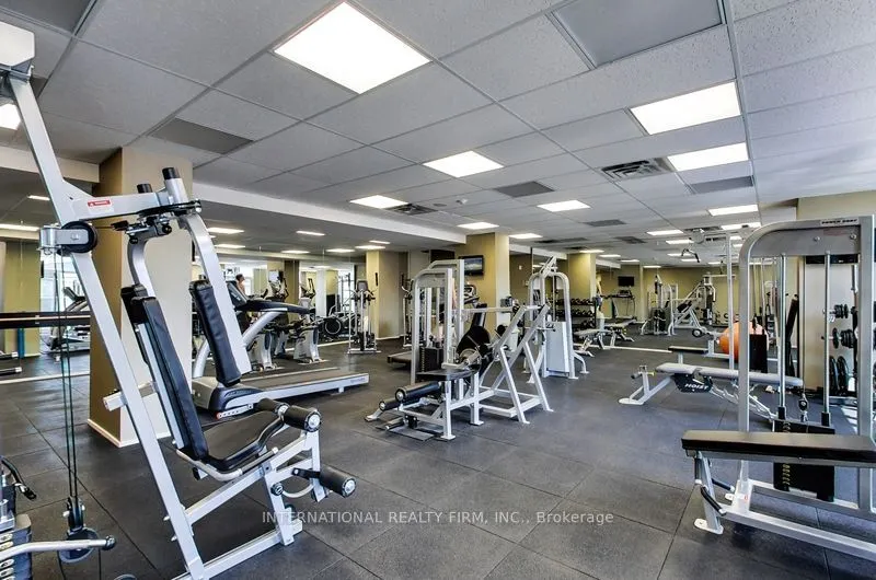 320 Richmond Street E #809