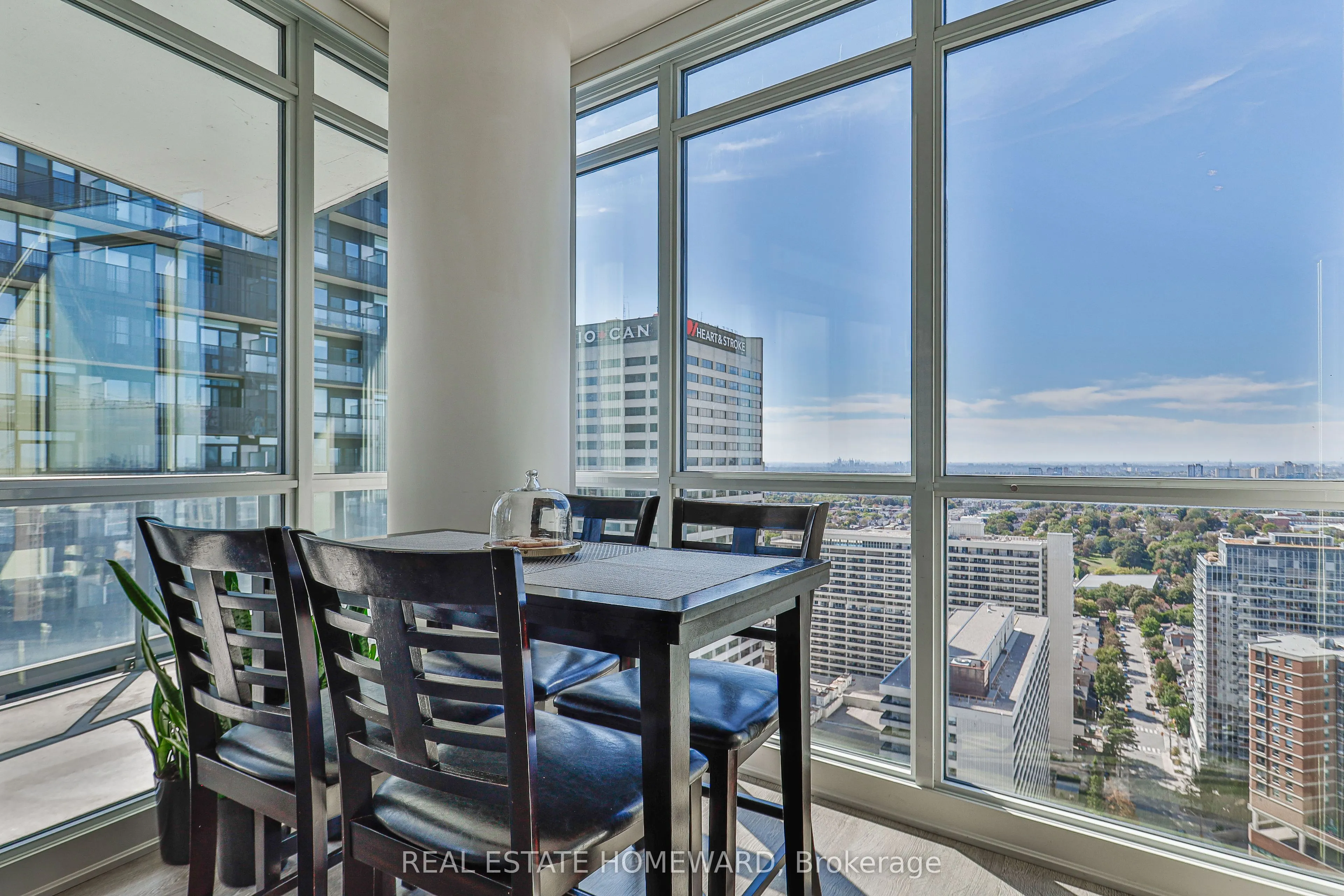 30 Roehampton Avenue #3102