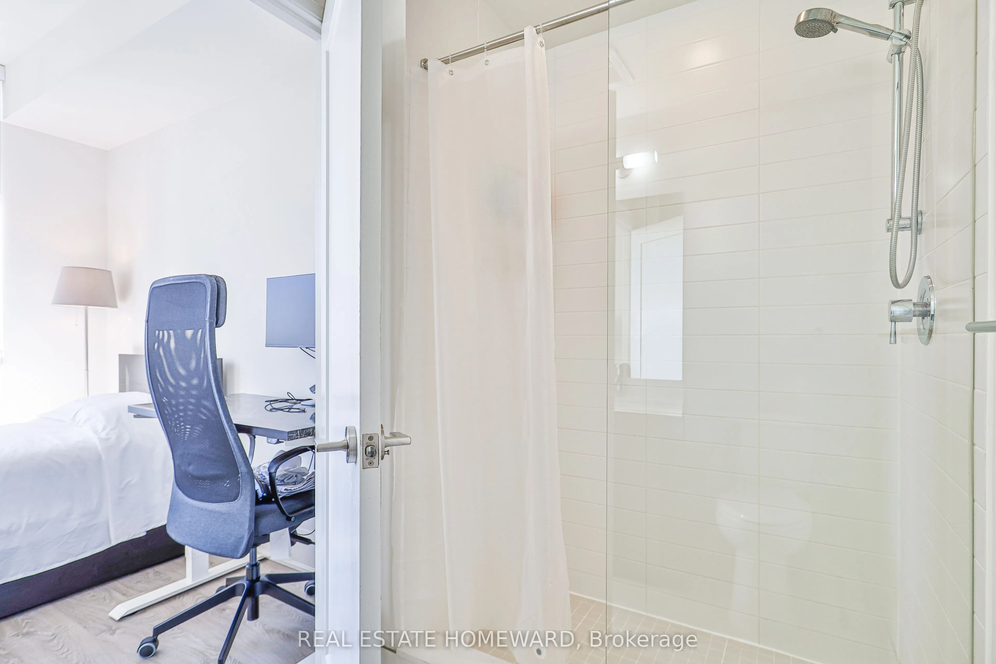 30 Roehampton Avenue #3102