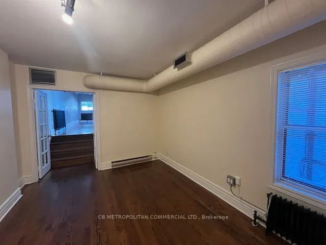 401 Spadina Avenue