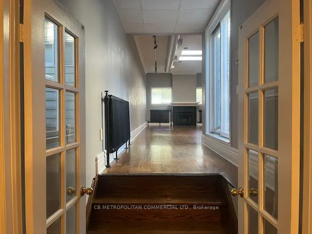 401 Spadina Avenue
