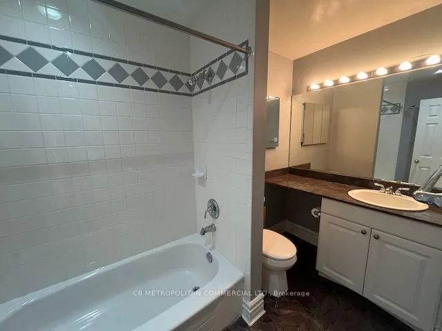 401 Spadina Avenue