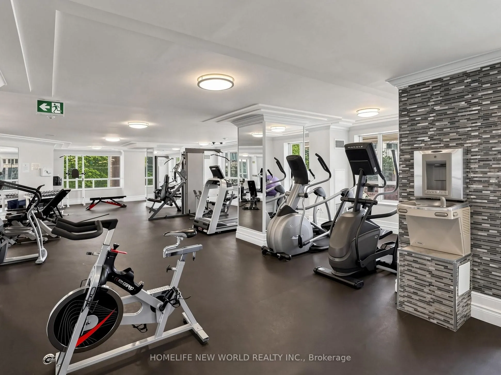 887 Bay Street ##708