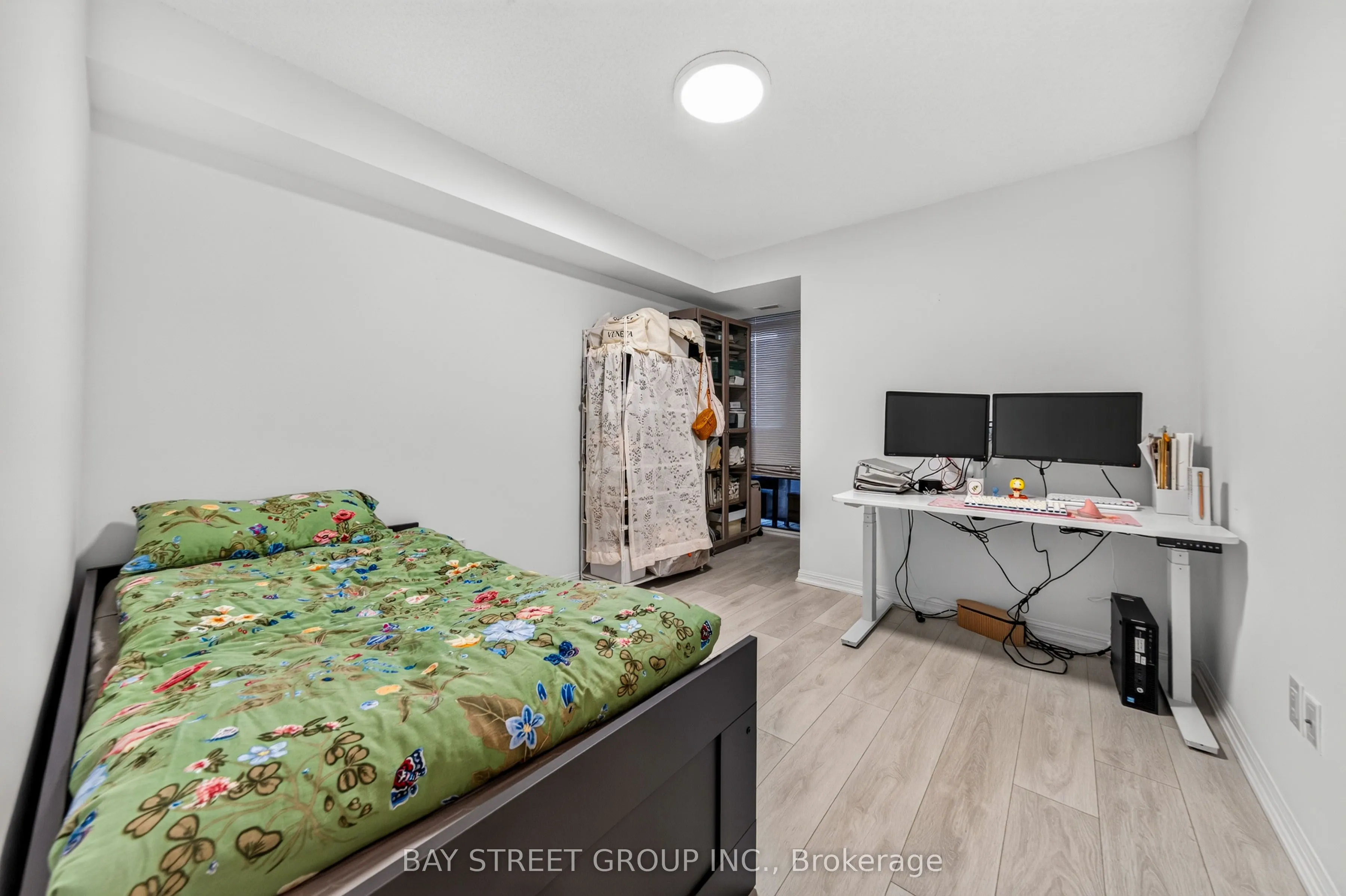 400 Adelaide Street E #322