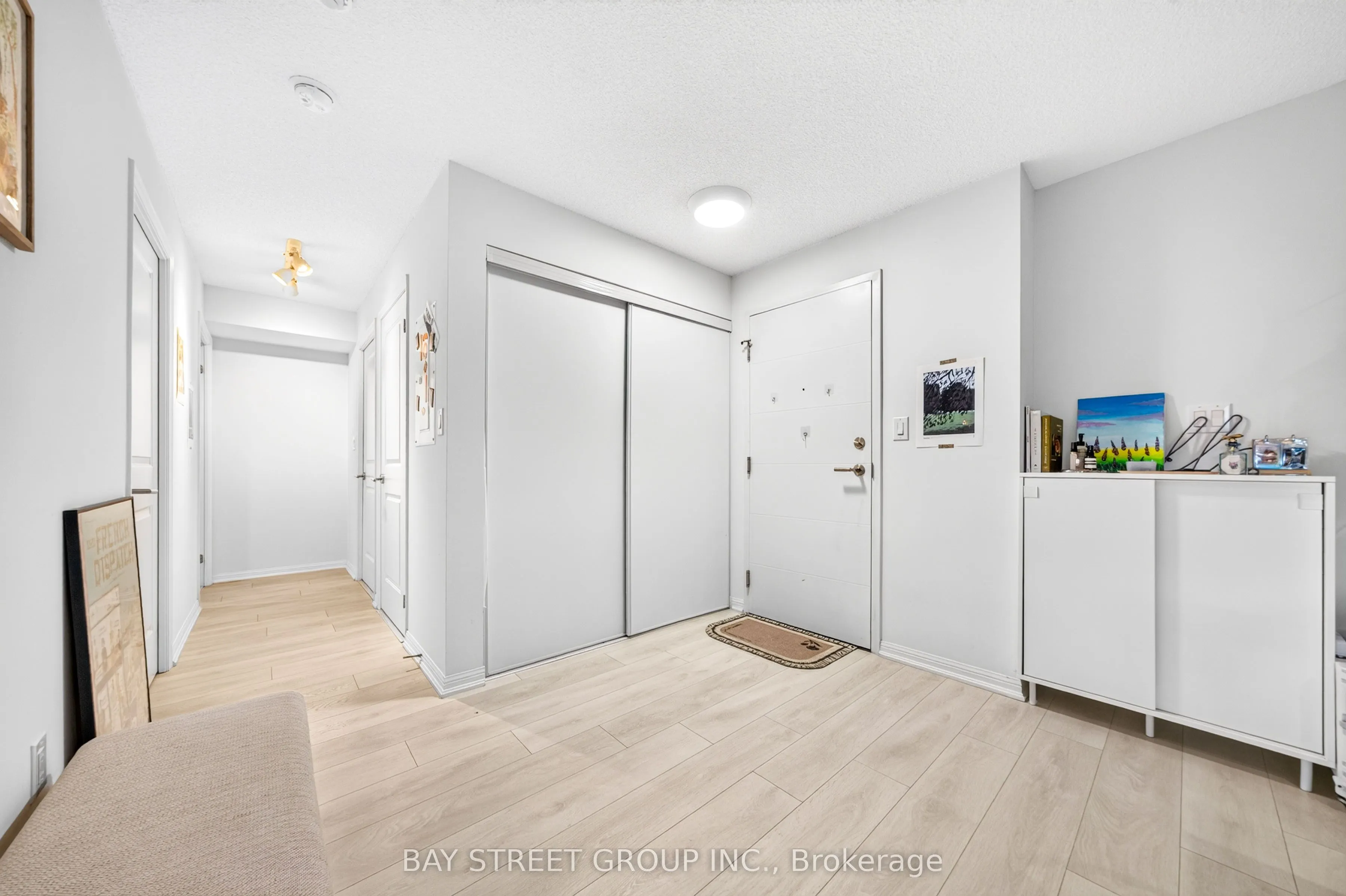 400 Adelaide Street E #322
