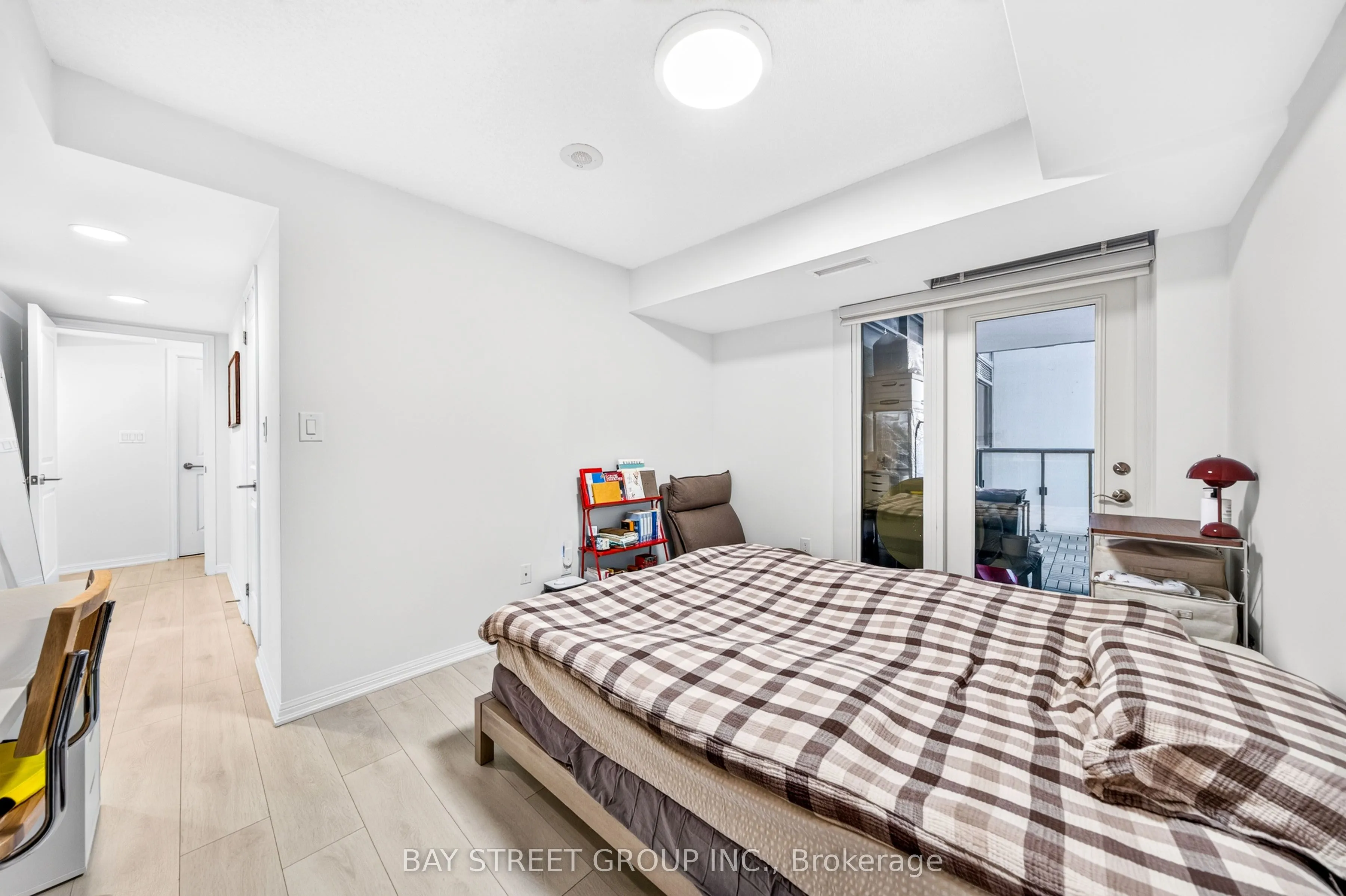 400 Adelaide Street E #322