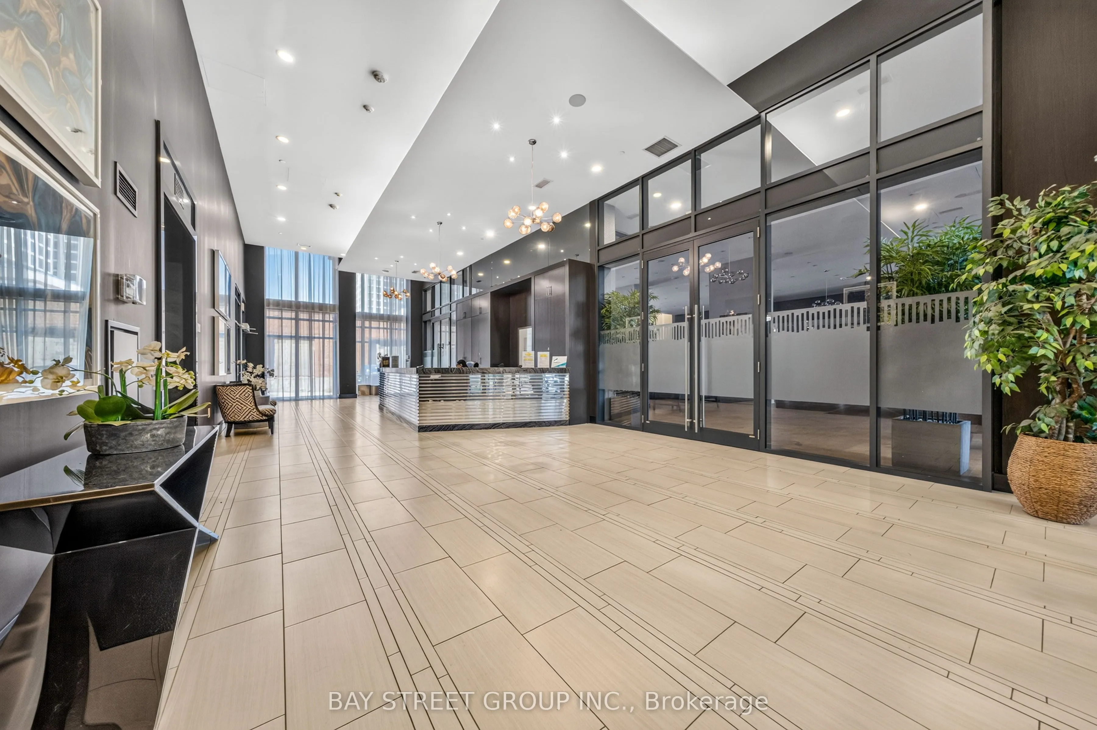 400 Adelaide Street E #322
