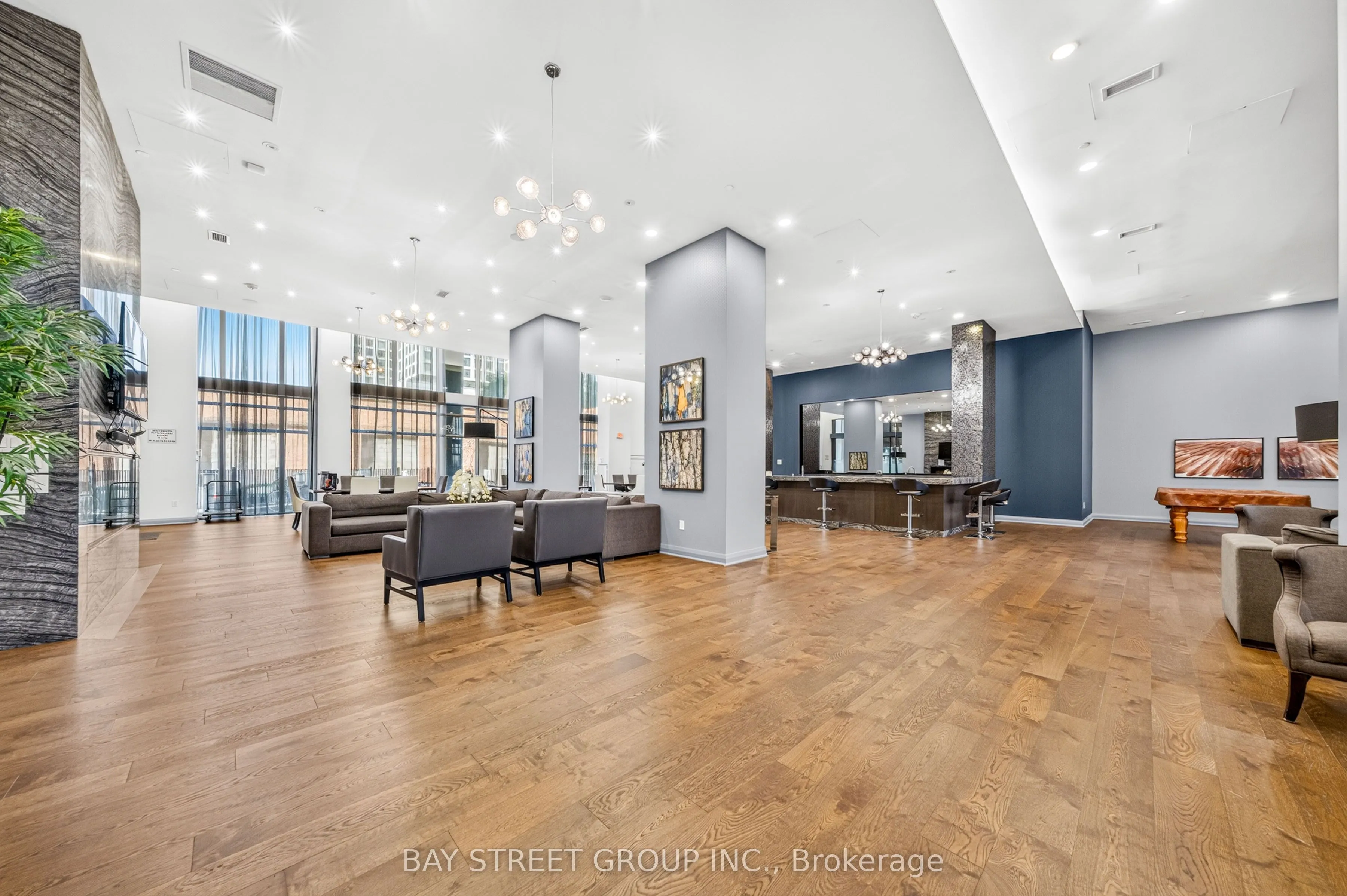 400 Adelaide Street E #322