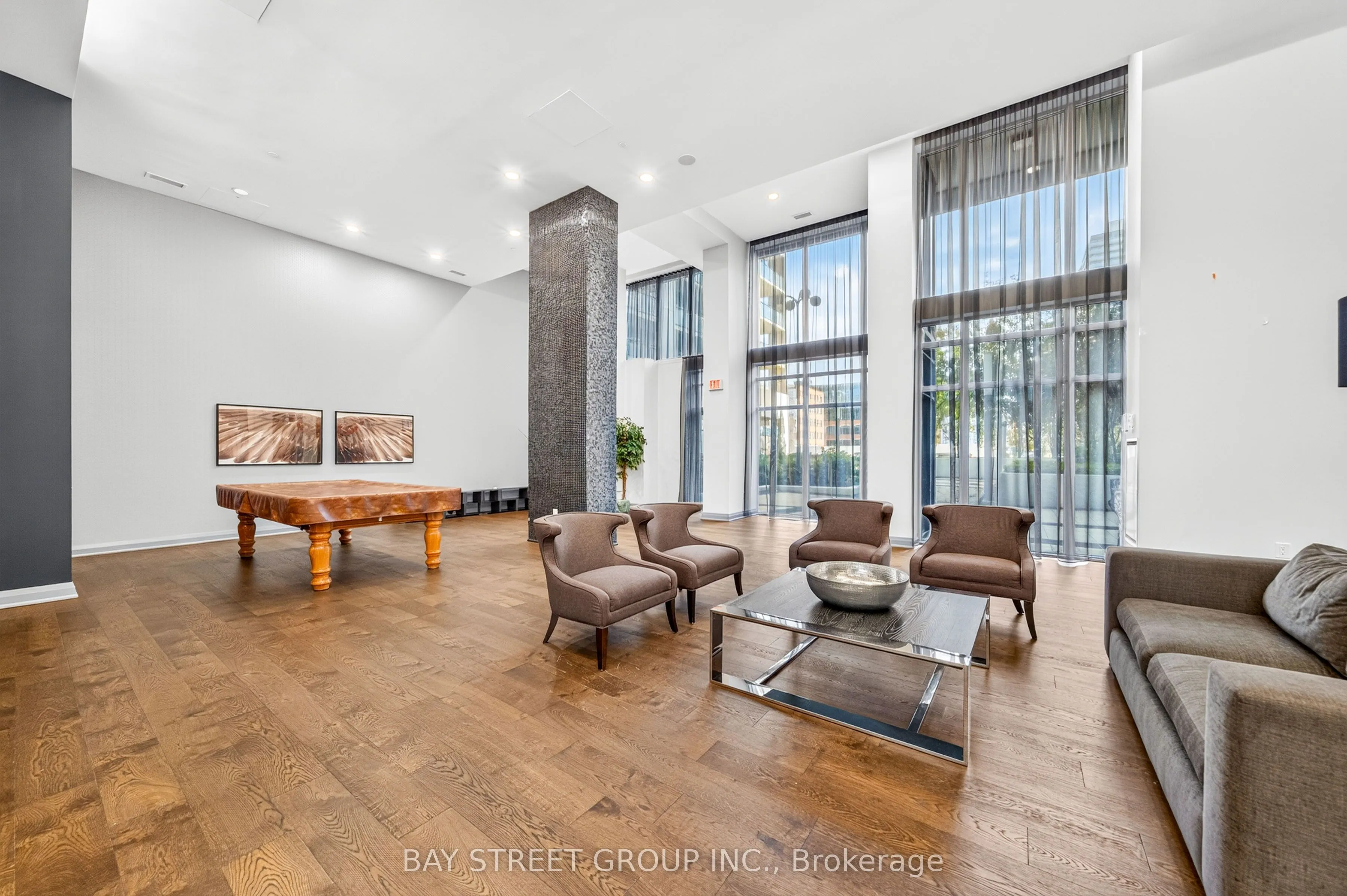 400 Adelaide Street E #322