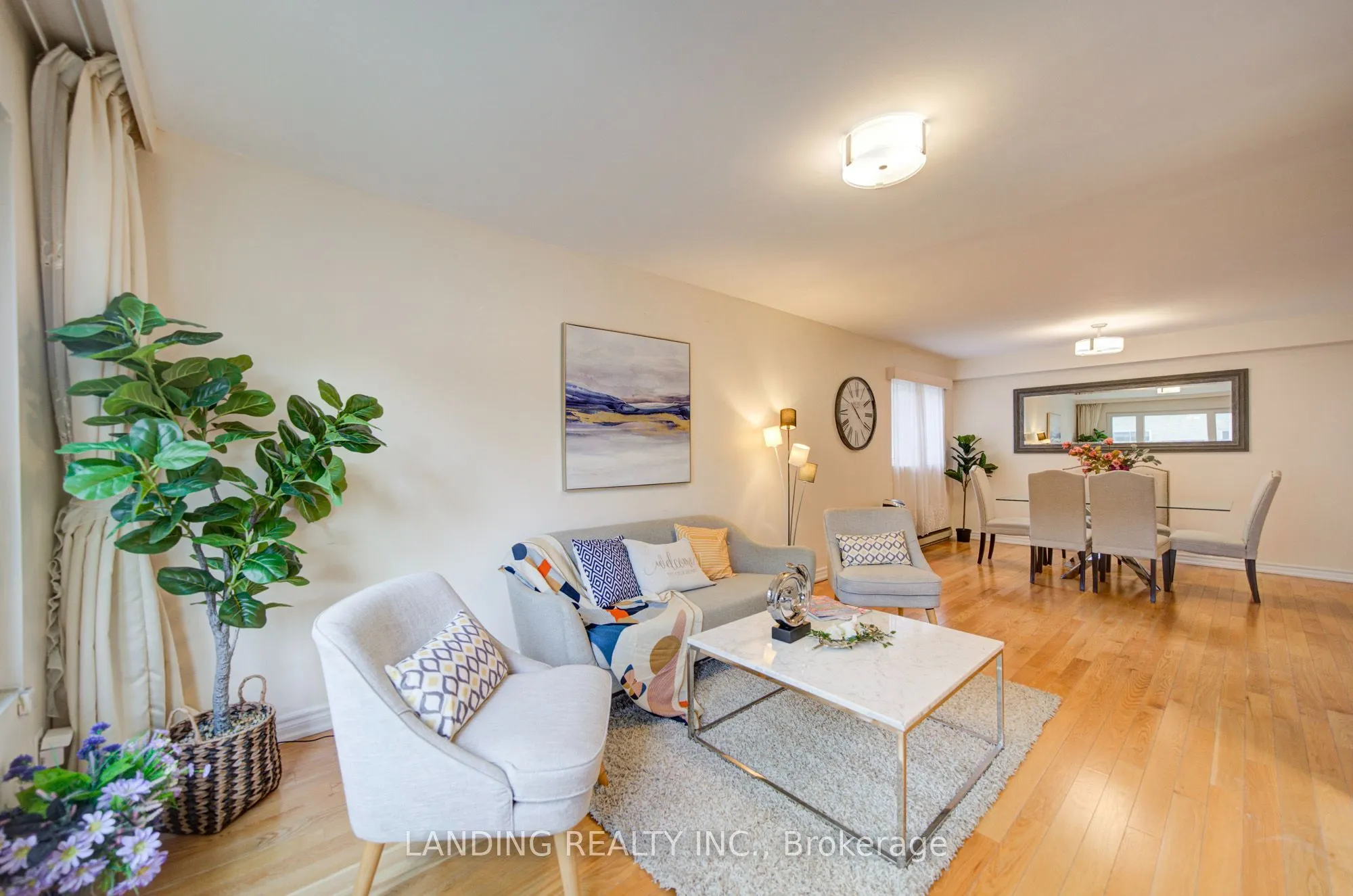 105 Courville Coachway #N/A
