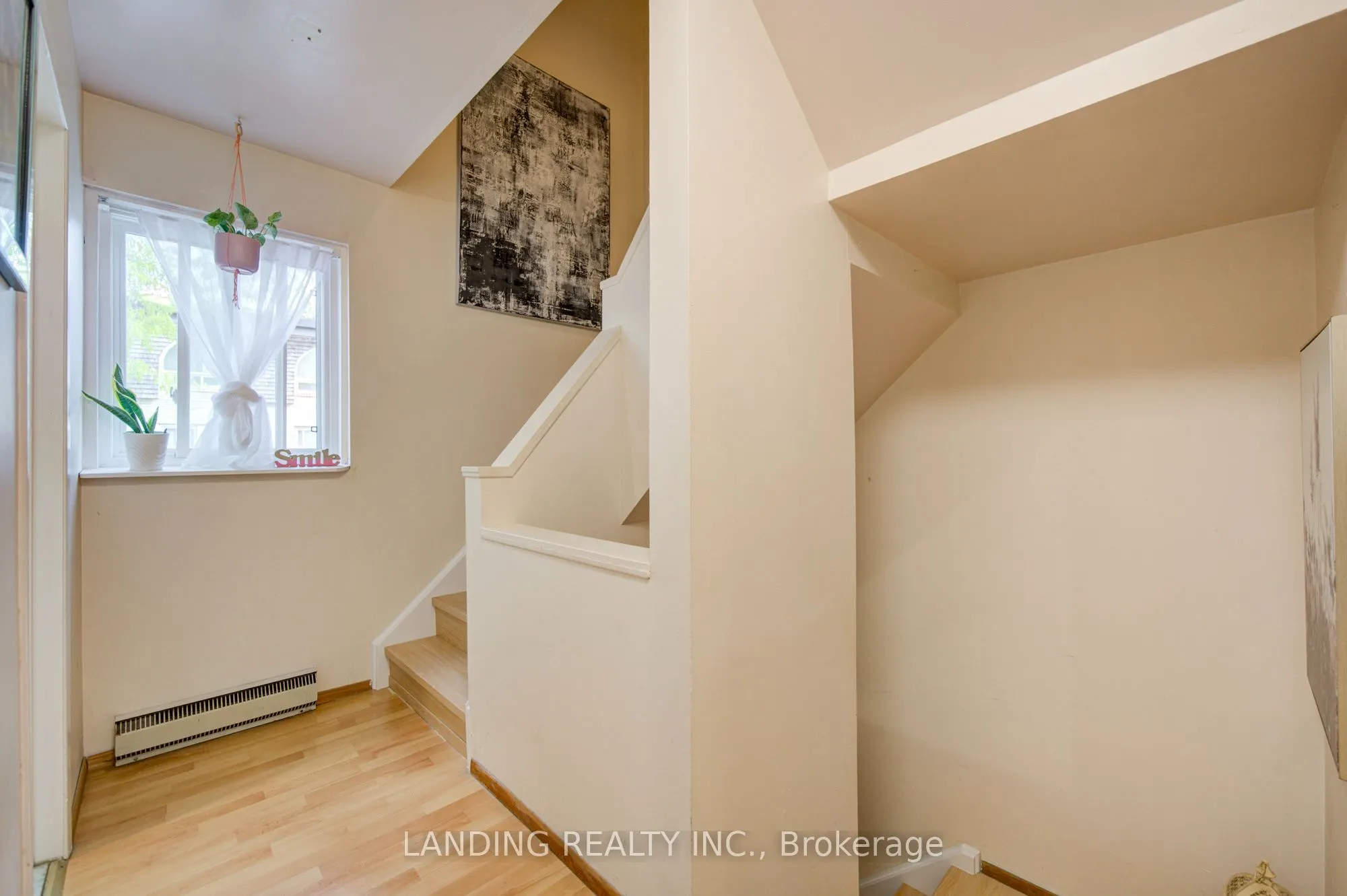 105 Courville Coachway #N/A