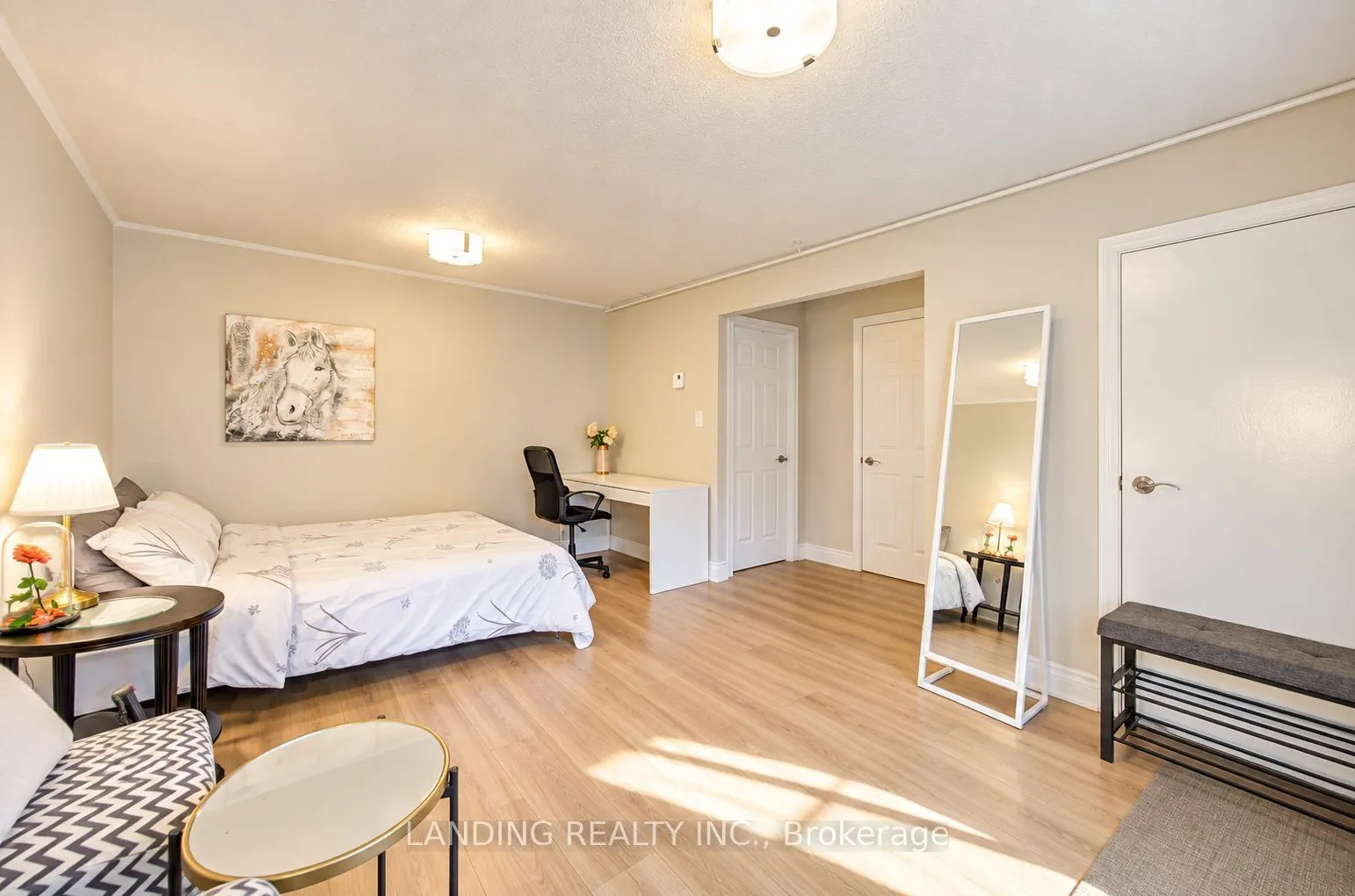 105 Courville Coachway #N/A
