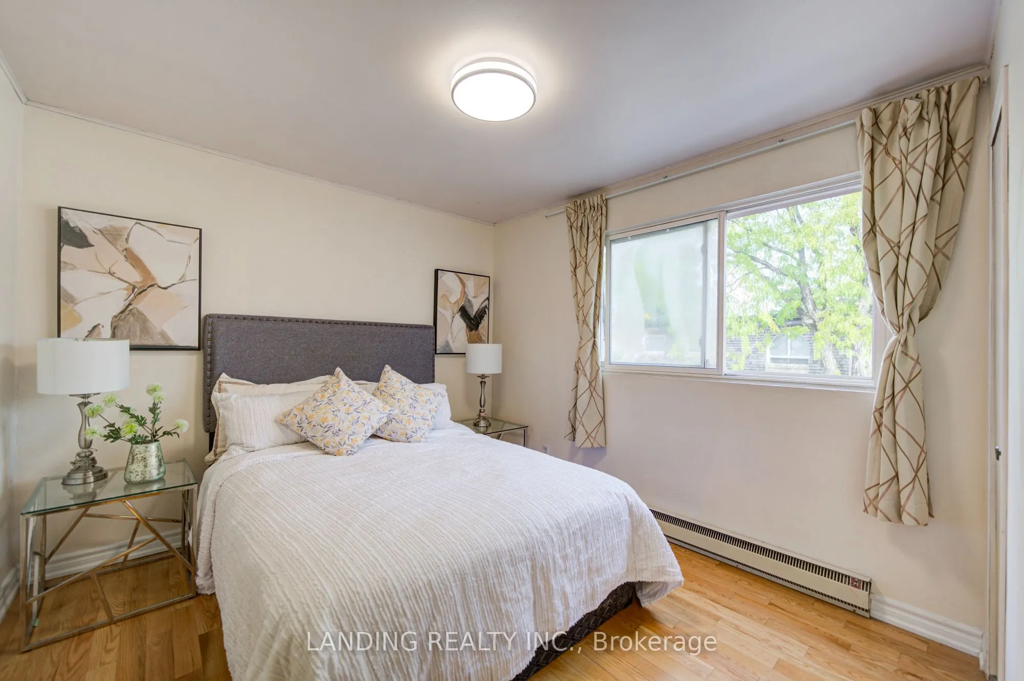 105 Courville Coachway #N/A