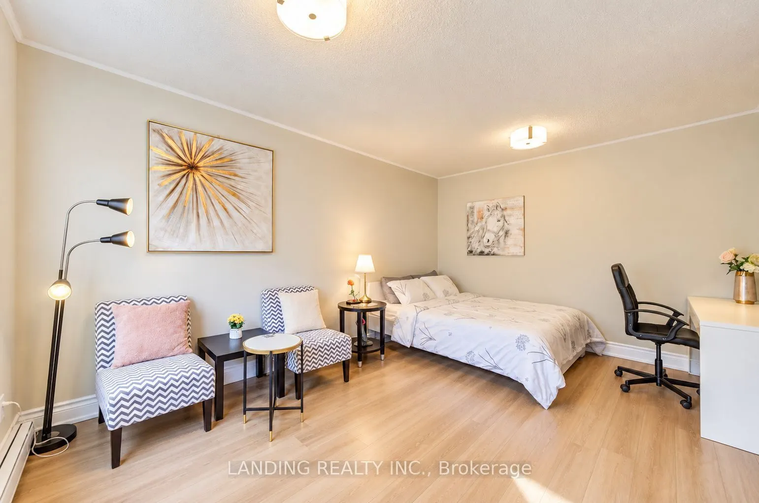 105 Courville Coachway #N/A