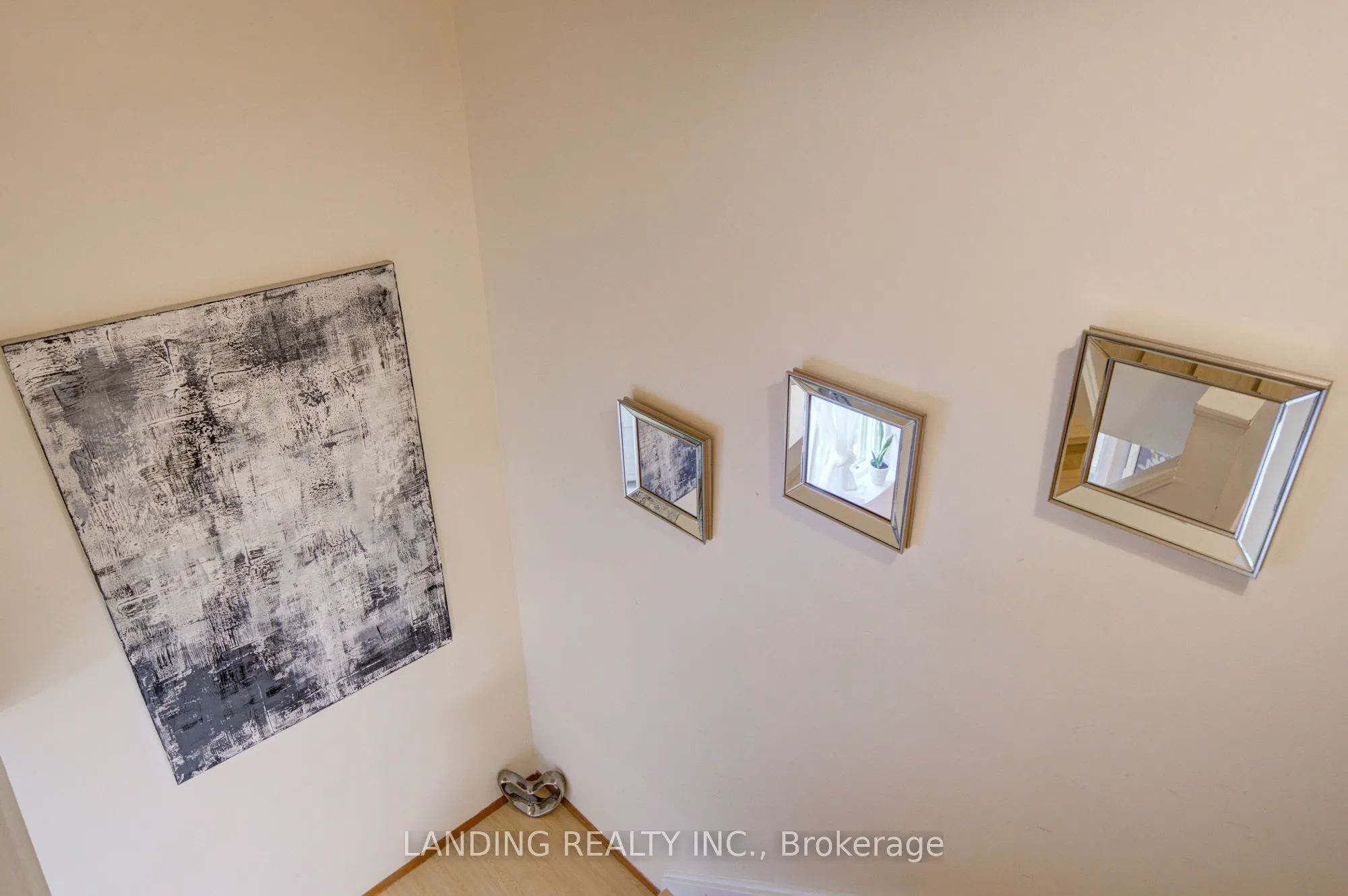 105 Courville Coachway #N/A