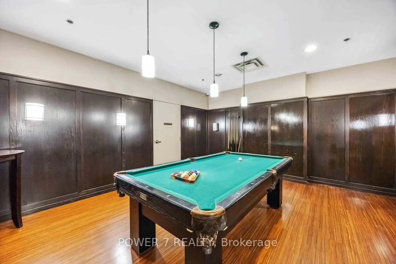 18 Spring Garden Avenue #110