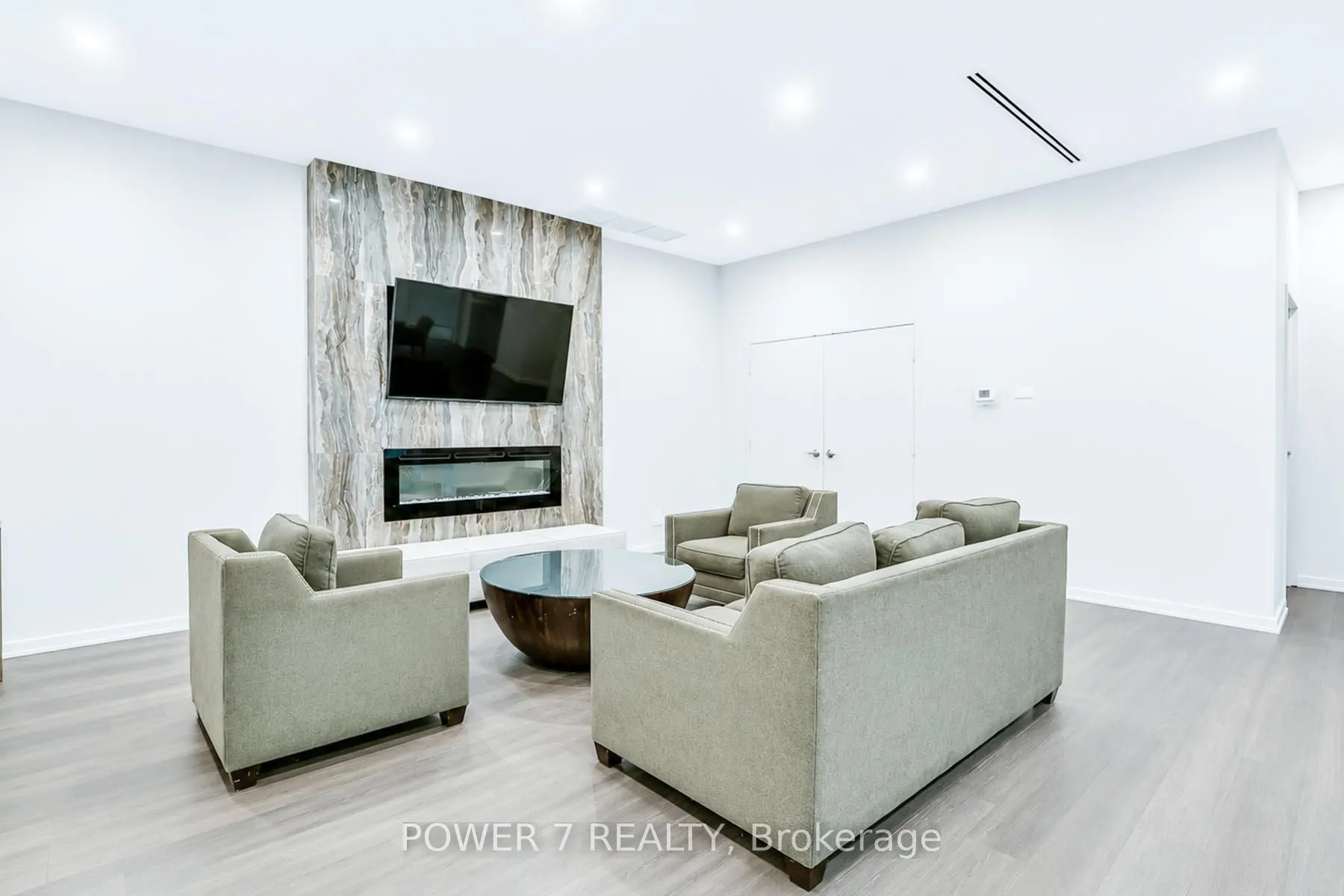 18 Spring Garden Avenue #110