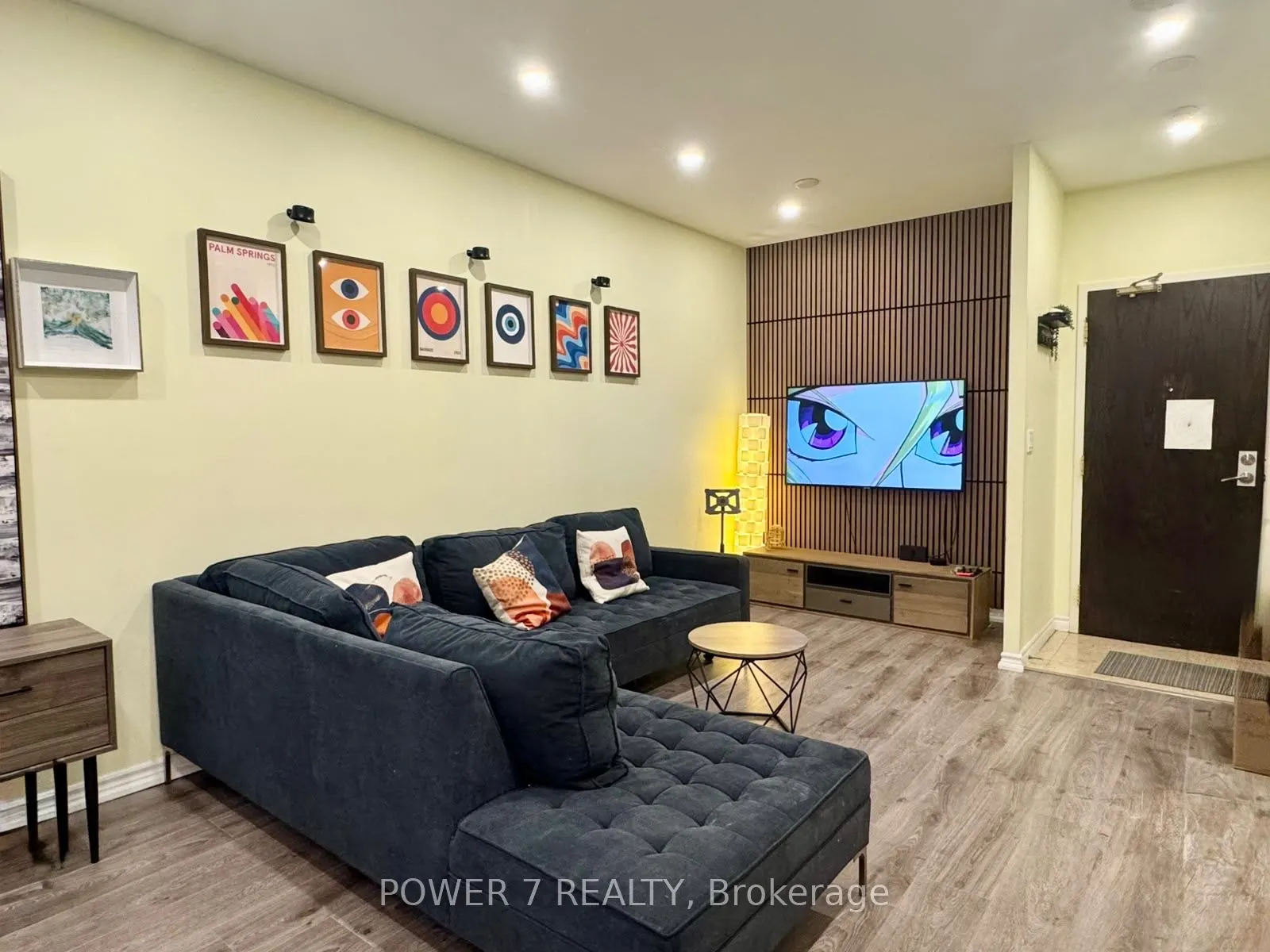18 Spring Garden Avenue #110