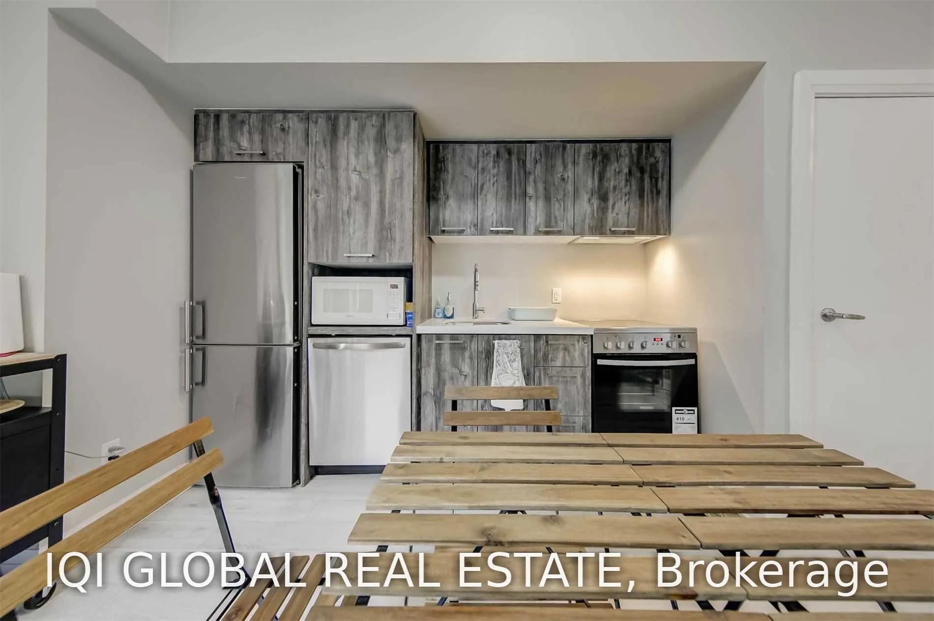 142 Grace Street #2nd Floor Unit