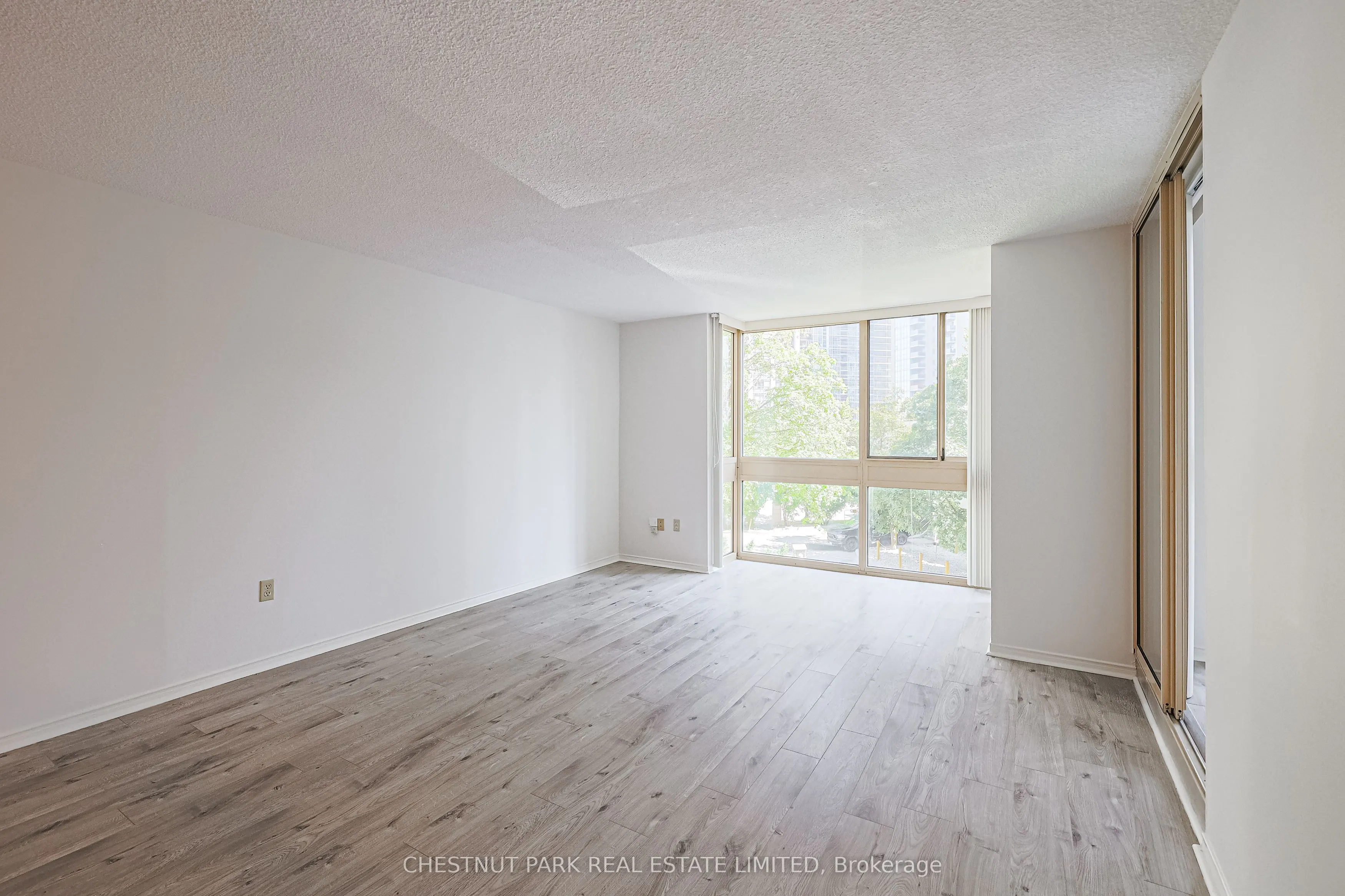 131 Beecroft Road #305