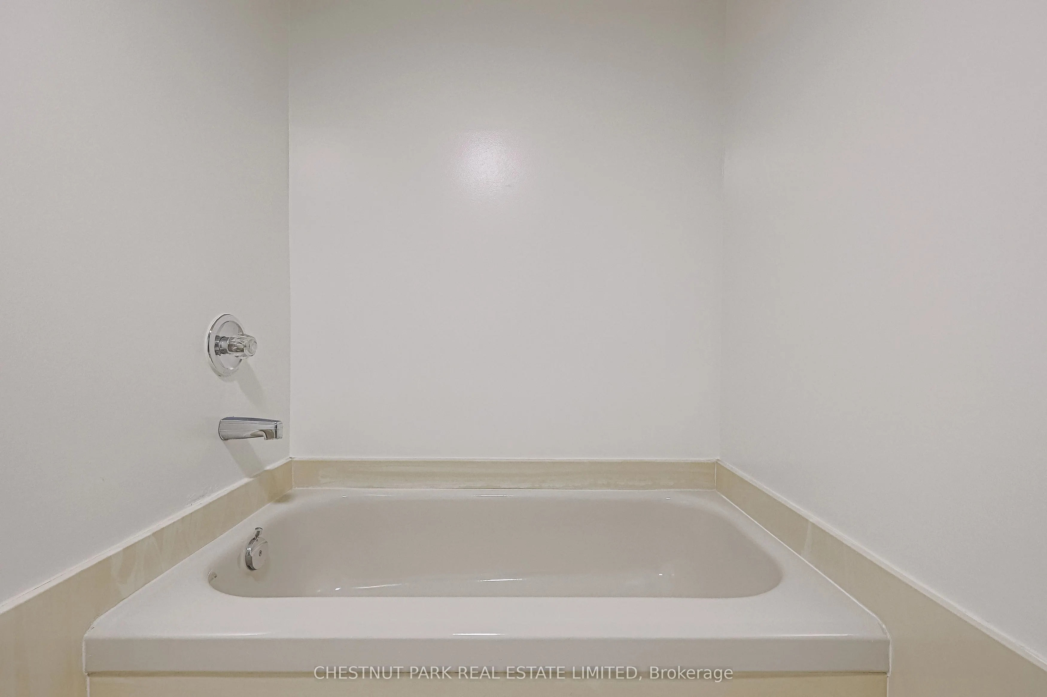 131 Beecroft Road #305