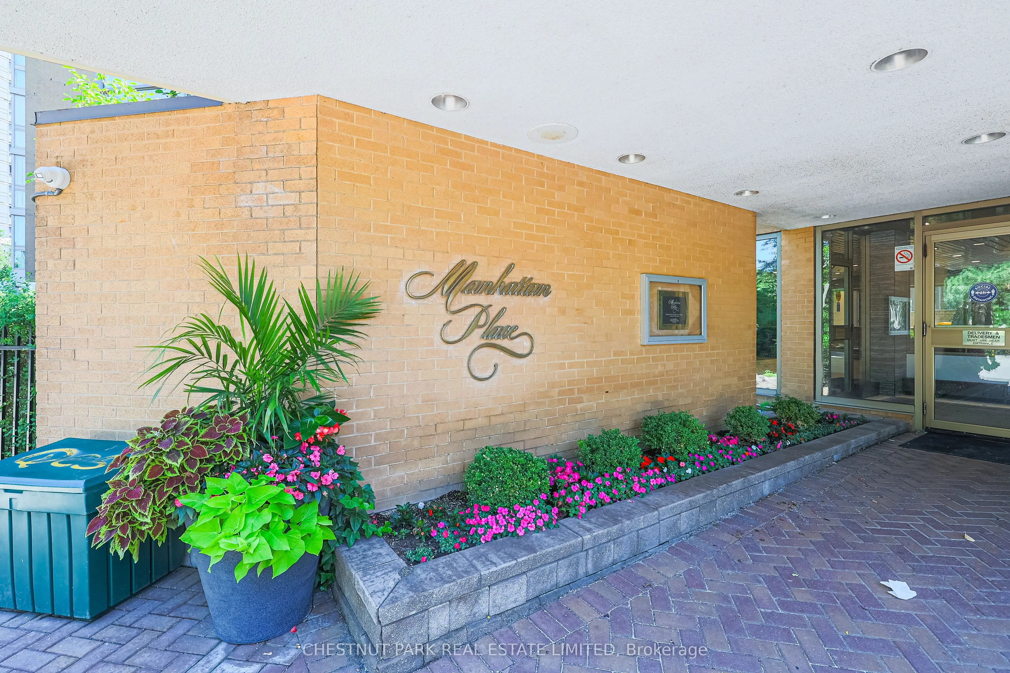 131 Beecroft Road #305