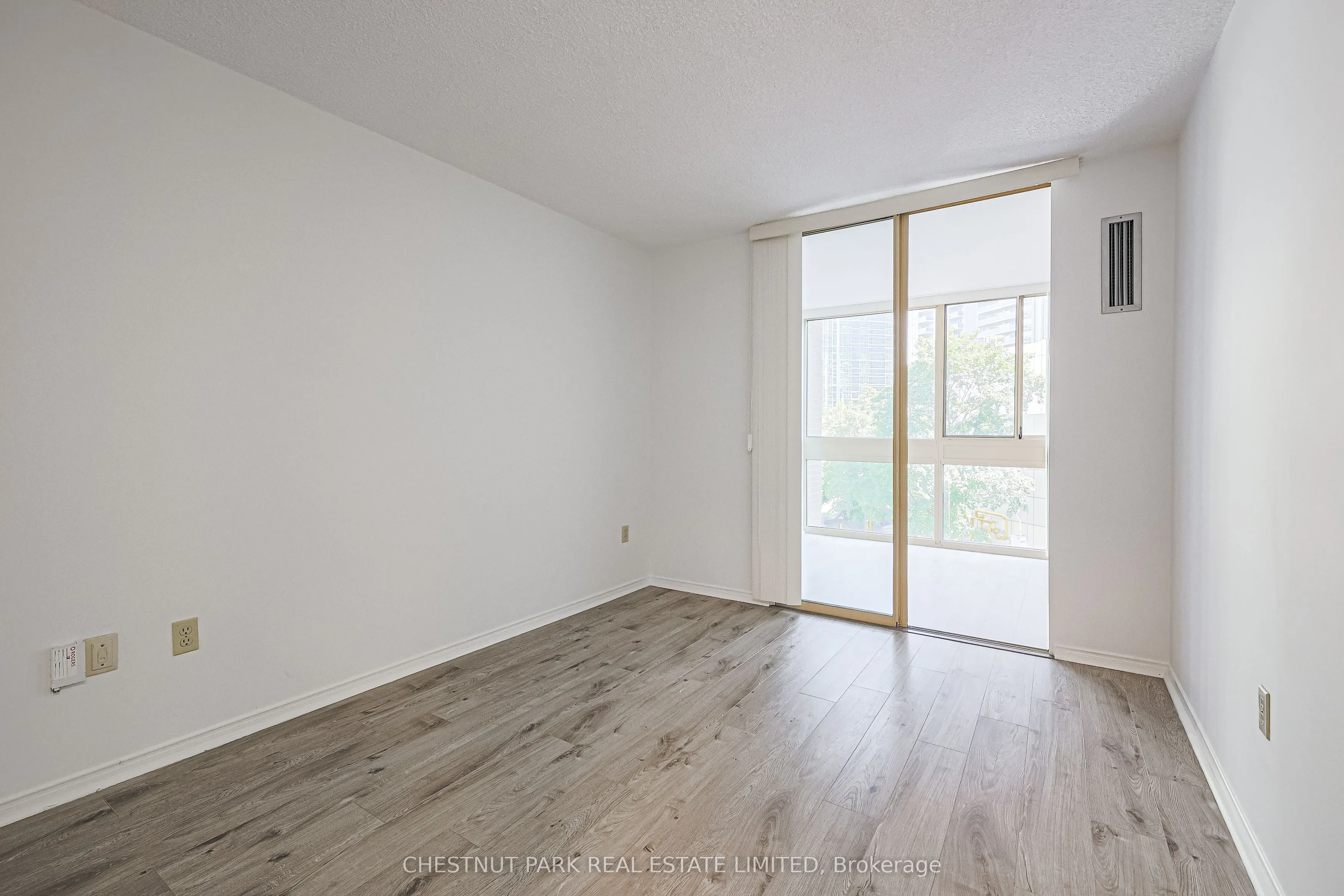 131 Beecroft Road #305