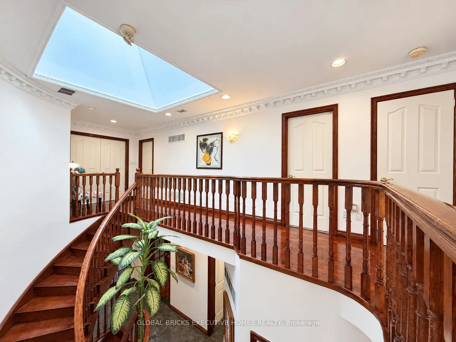 375 Princess Avenue