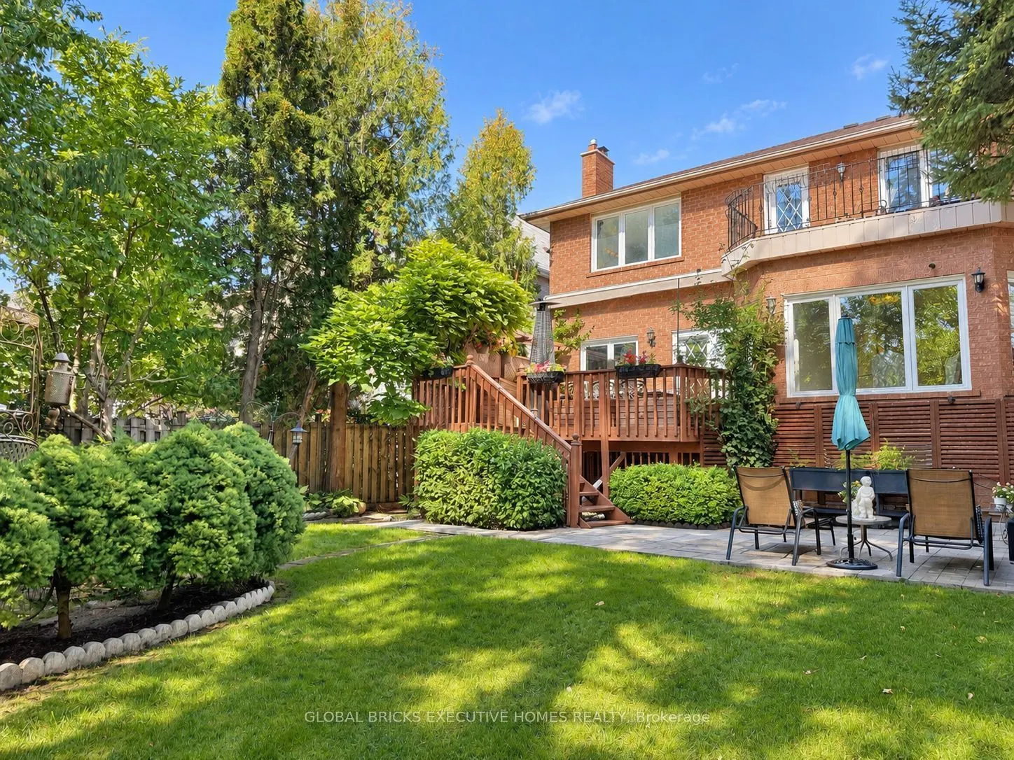 375 Princess Avenue