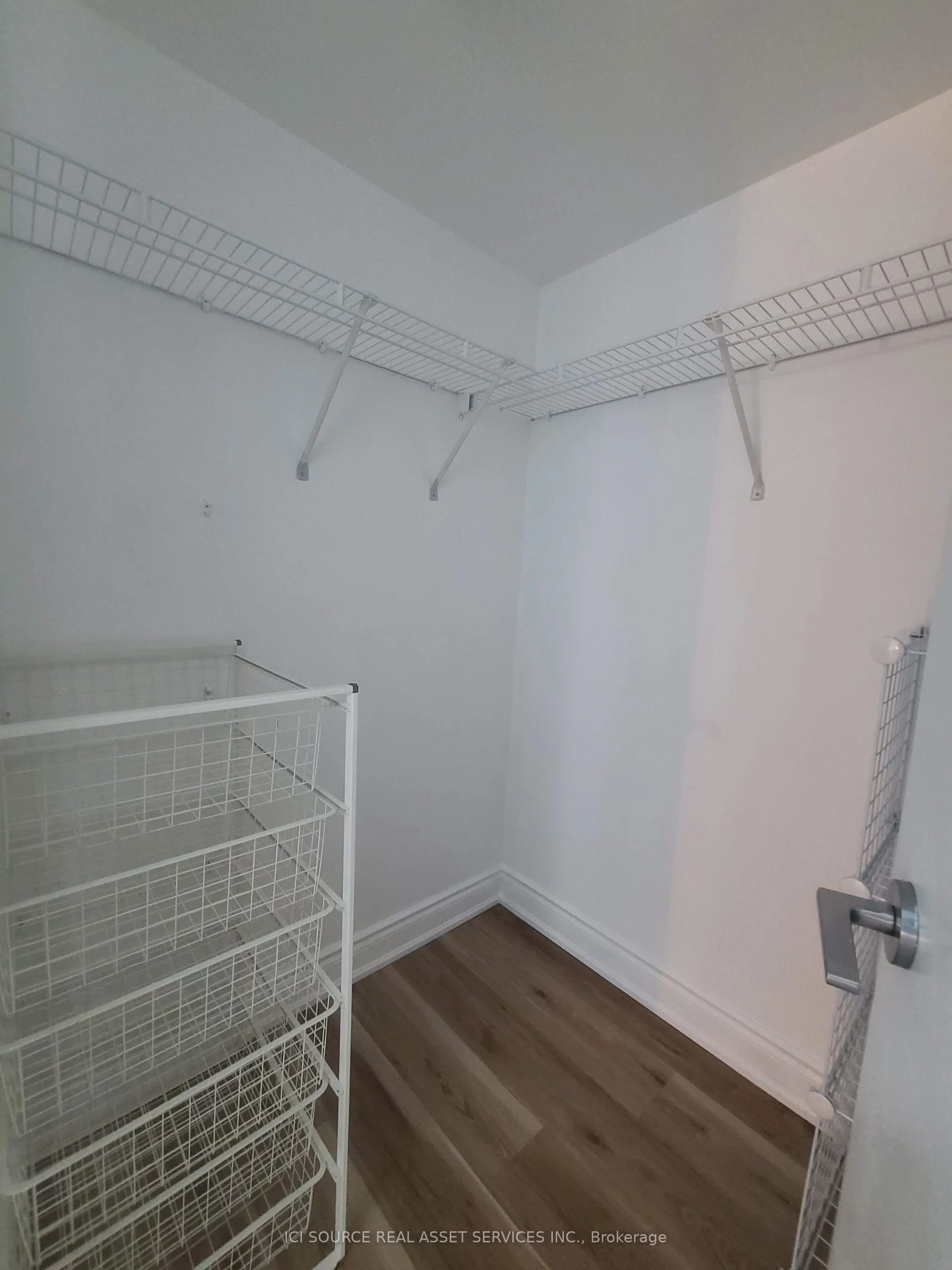 219 Fort York Boulevard #611