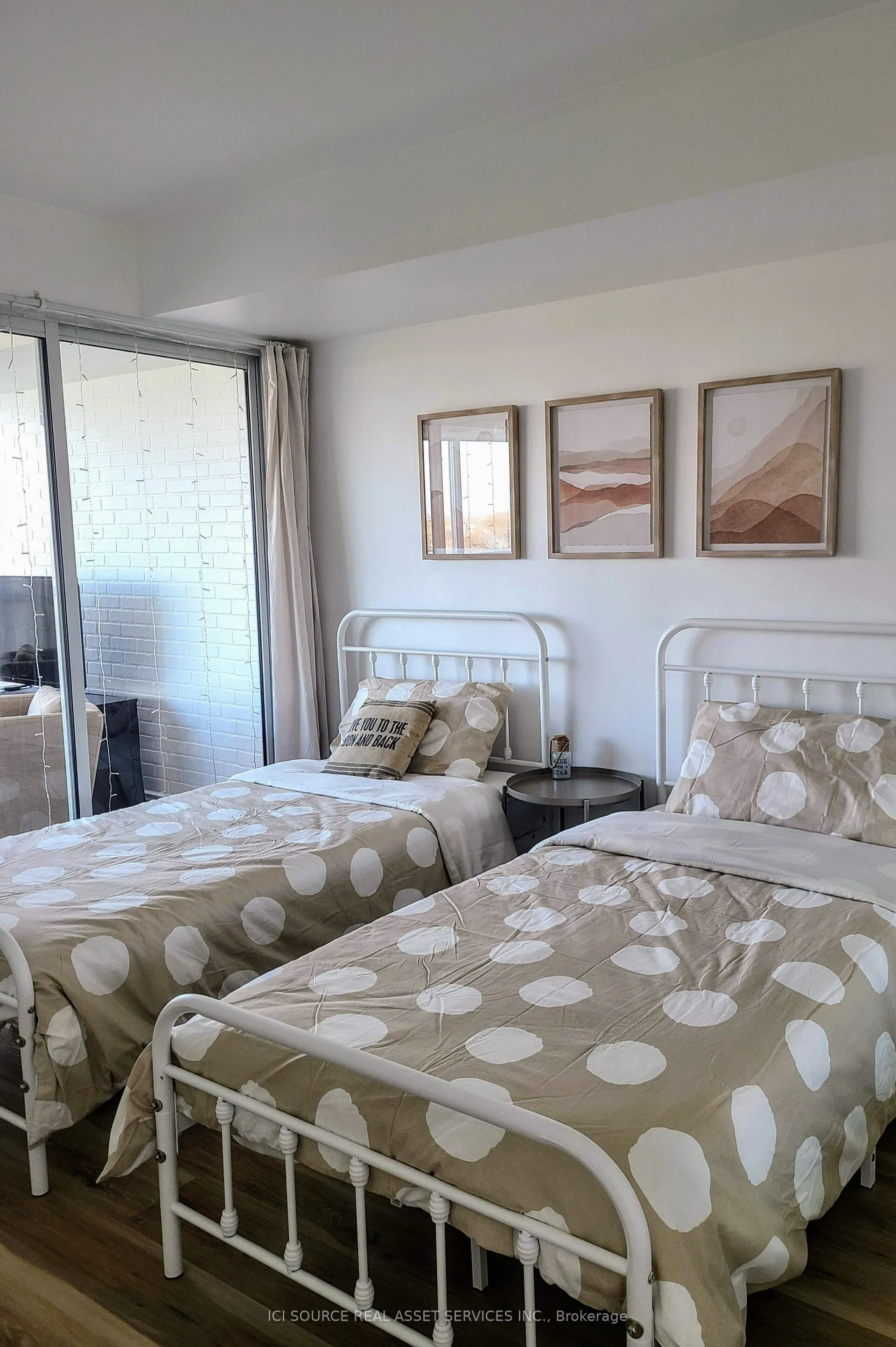 219 Fort York Boulevard #611